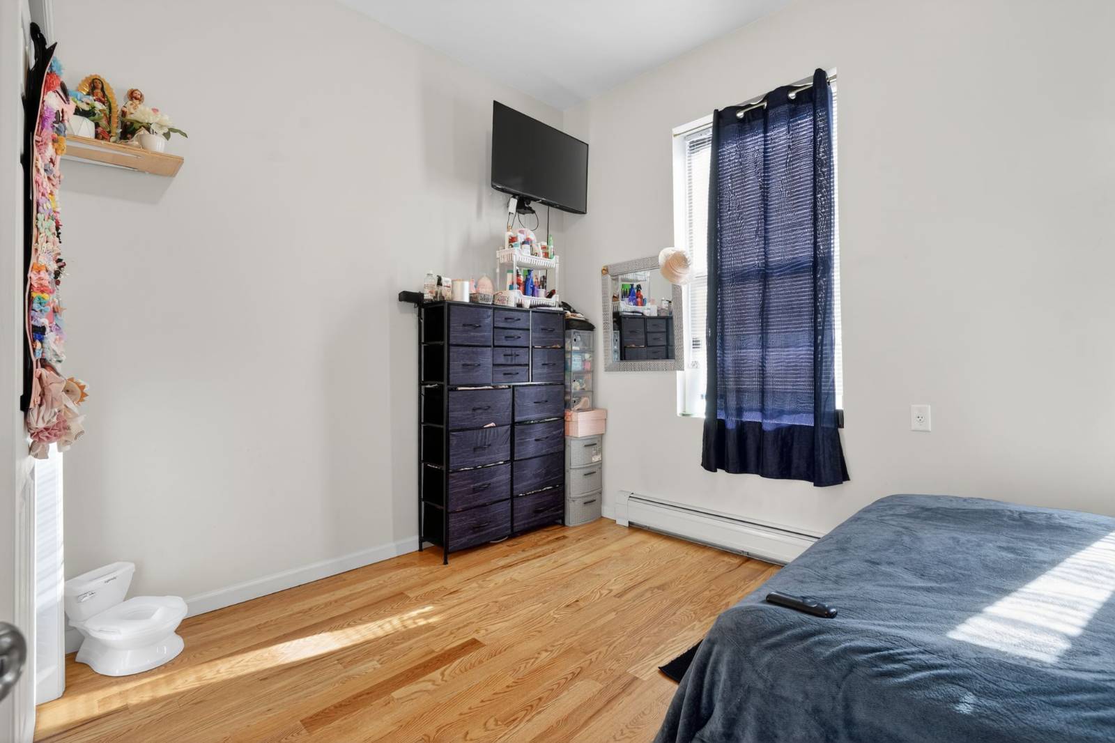 #17 photo, 219-225 Broad Street, Staten Island , NY 10304