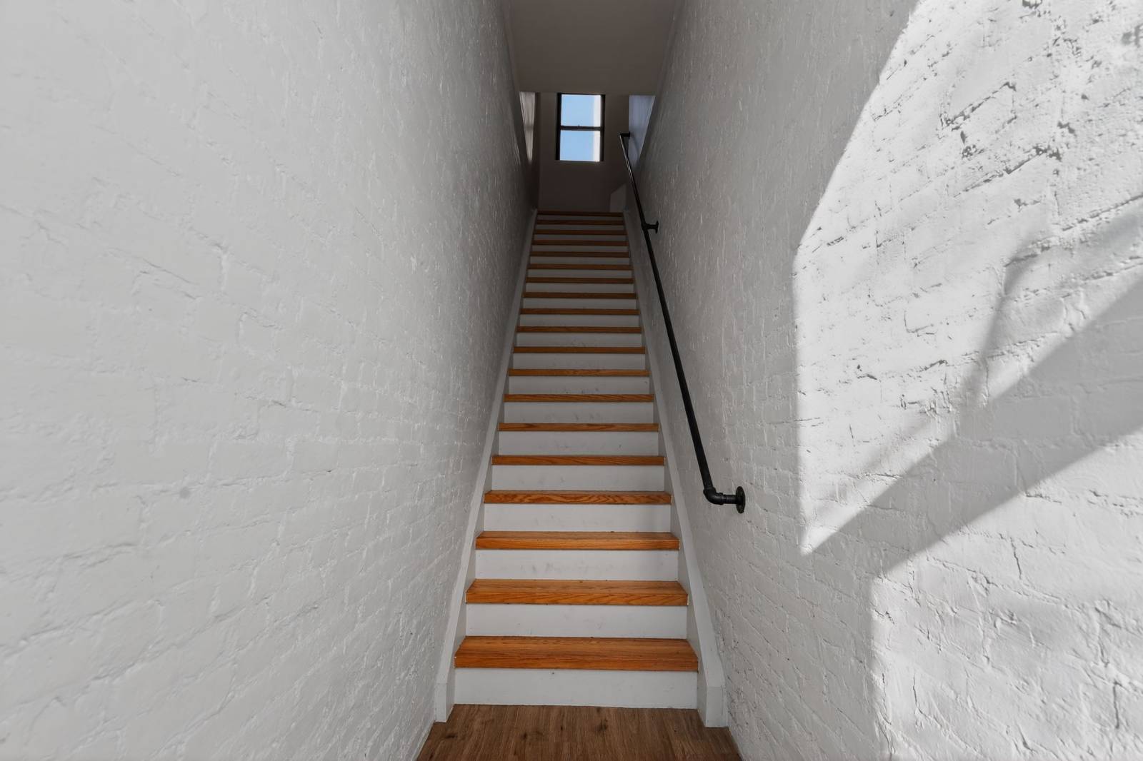 #20 photo, 219-225 Broad Street, Staten Island , NY 10304