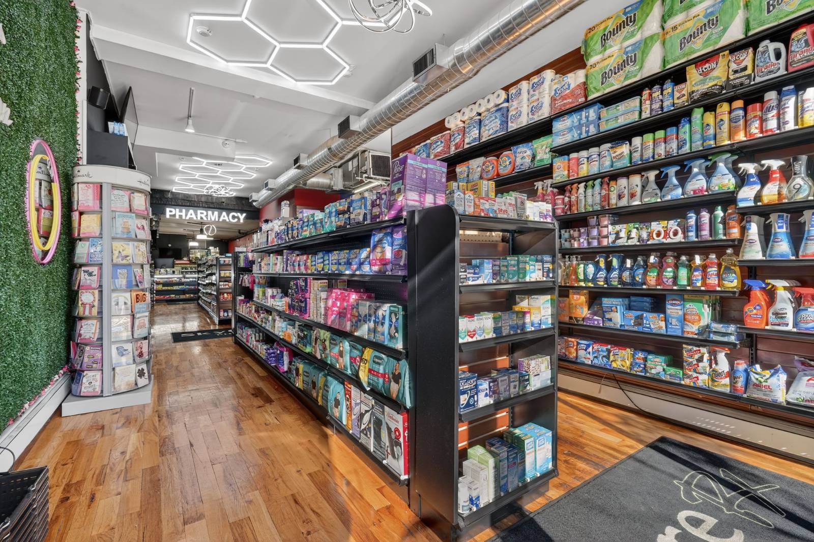 #27 photo, 219-225 Broad Street, Staten Island , NY 10304