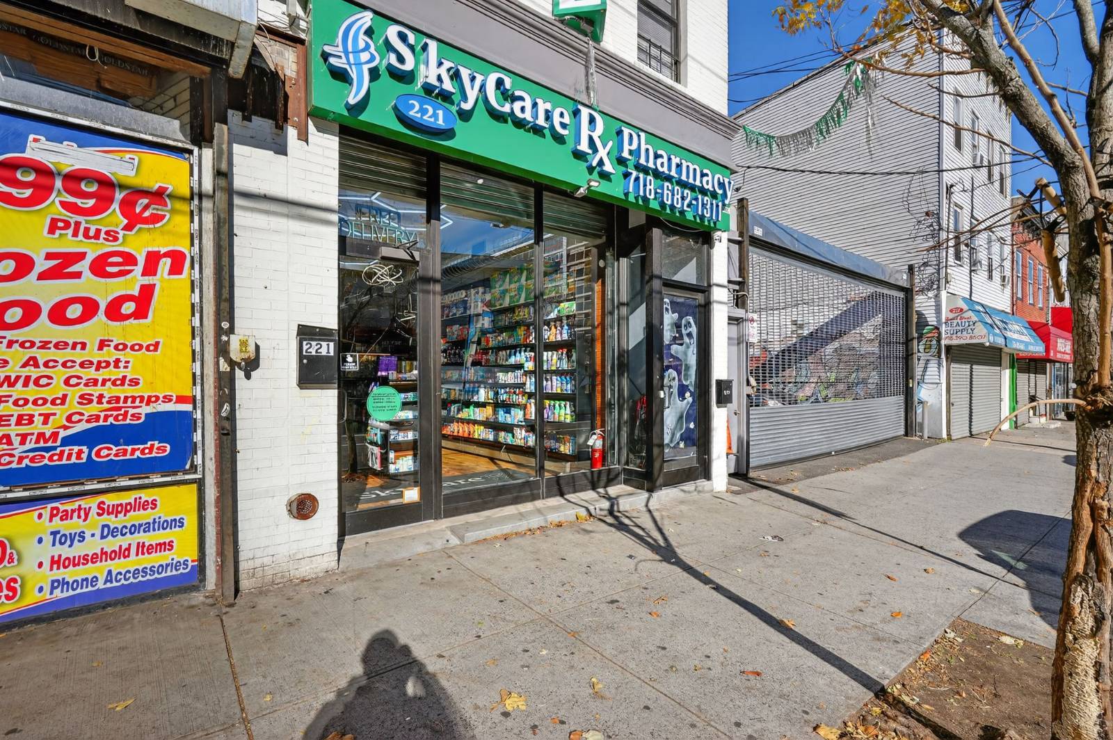 #6 photo, 219-225 Broad Street, Staten Island , NY 10304