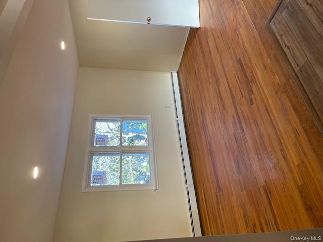 #6 photo, 212 5th Avenue, West Babylon , NY 11704