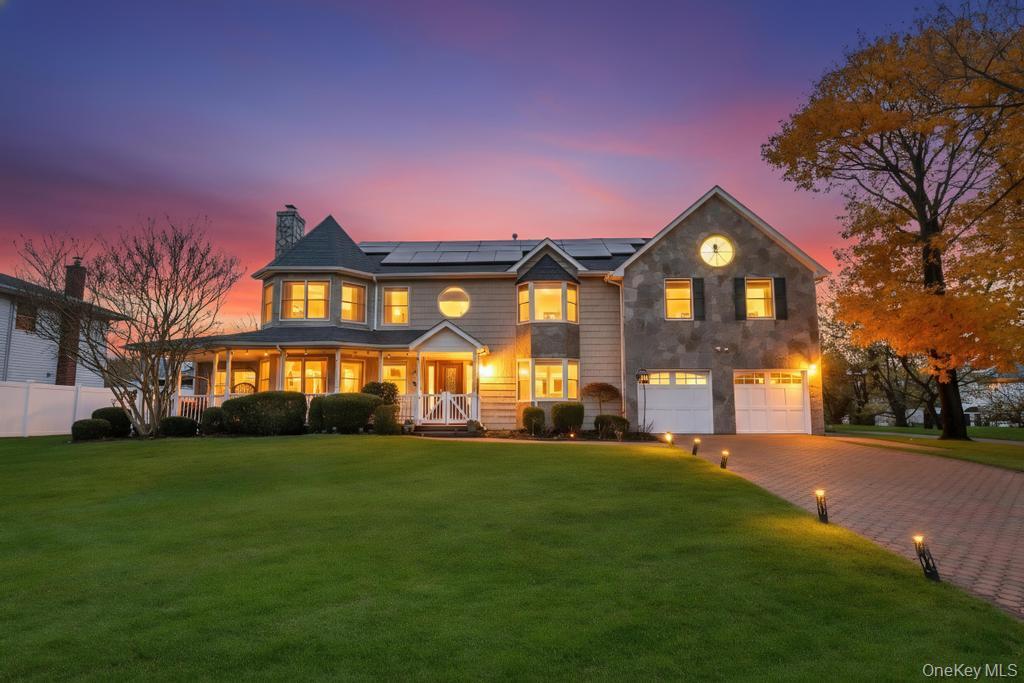 #1 photo, 277 Clocks Boulevard, East Massapequa , NY 11758