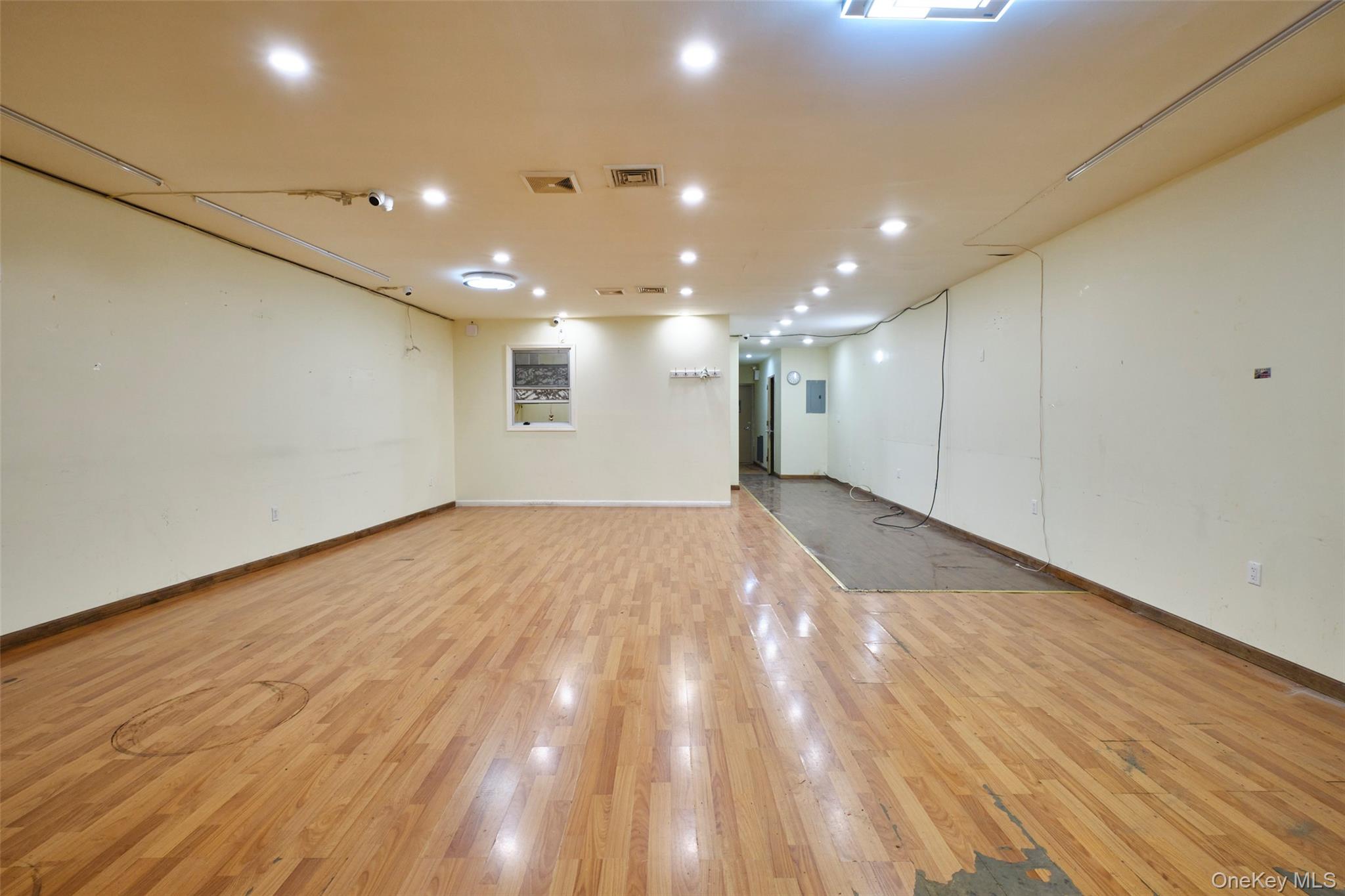 #4 photo, 133-40 37 Avenue, फ्लशिंग Flushing , NY 11354