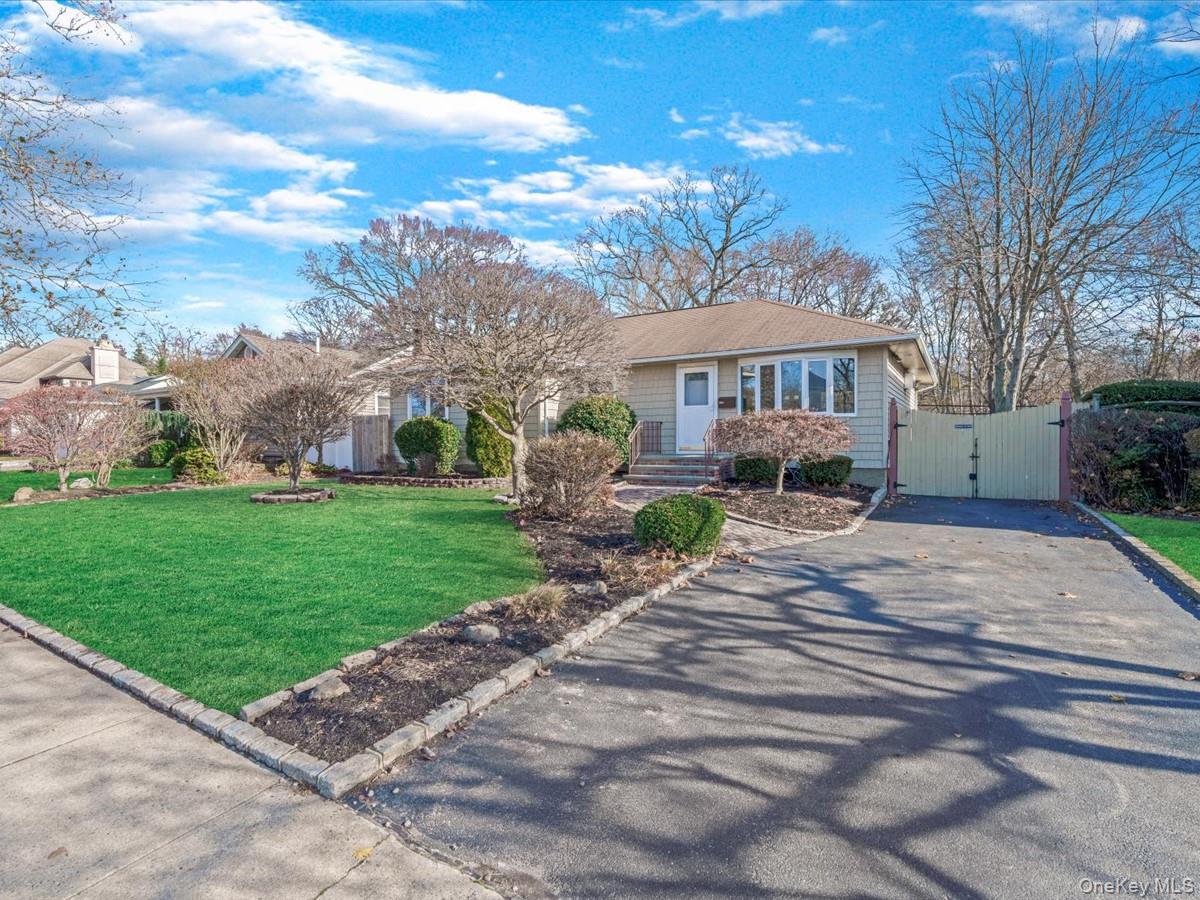 #1 photo, 3167 Morgan Drive, Wantagh , NY 11793