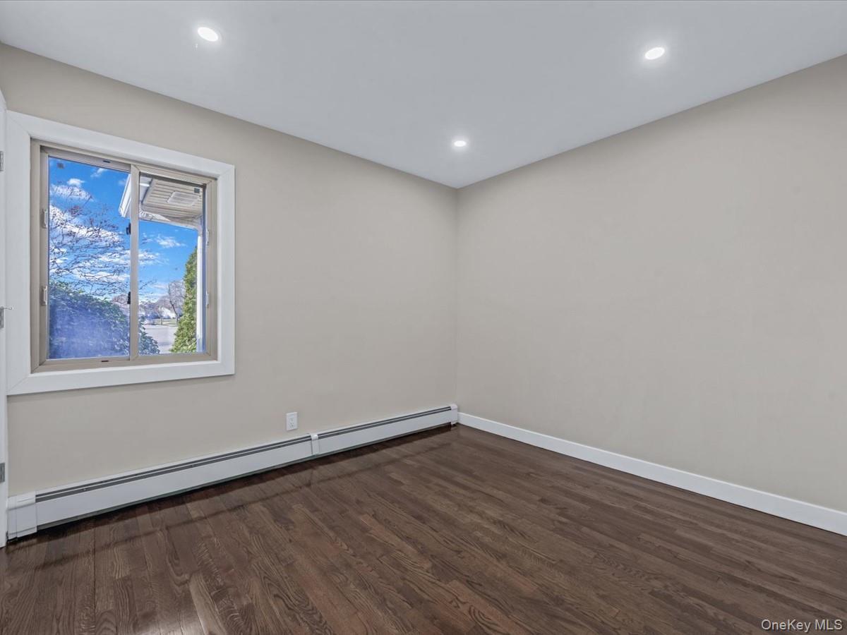 #13 photo, 3167 Morgan Drive, Wantagh , NY 11793