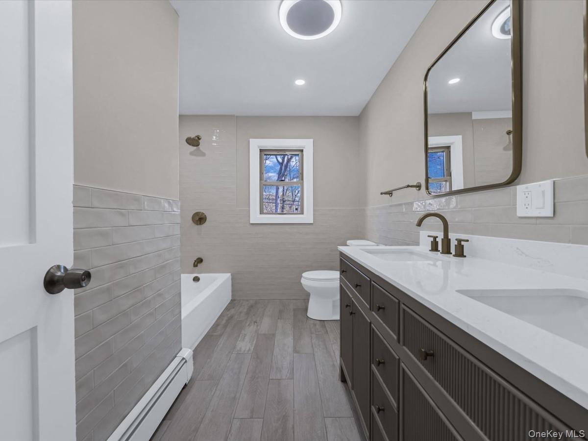 #14 photo, 3167 Morgan Drive, Wantagh , NY 11793