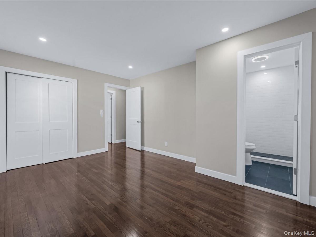 #9 photo, 3167 Morgan Drive, Wantagh , NY 11793