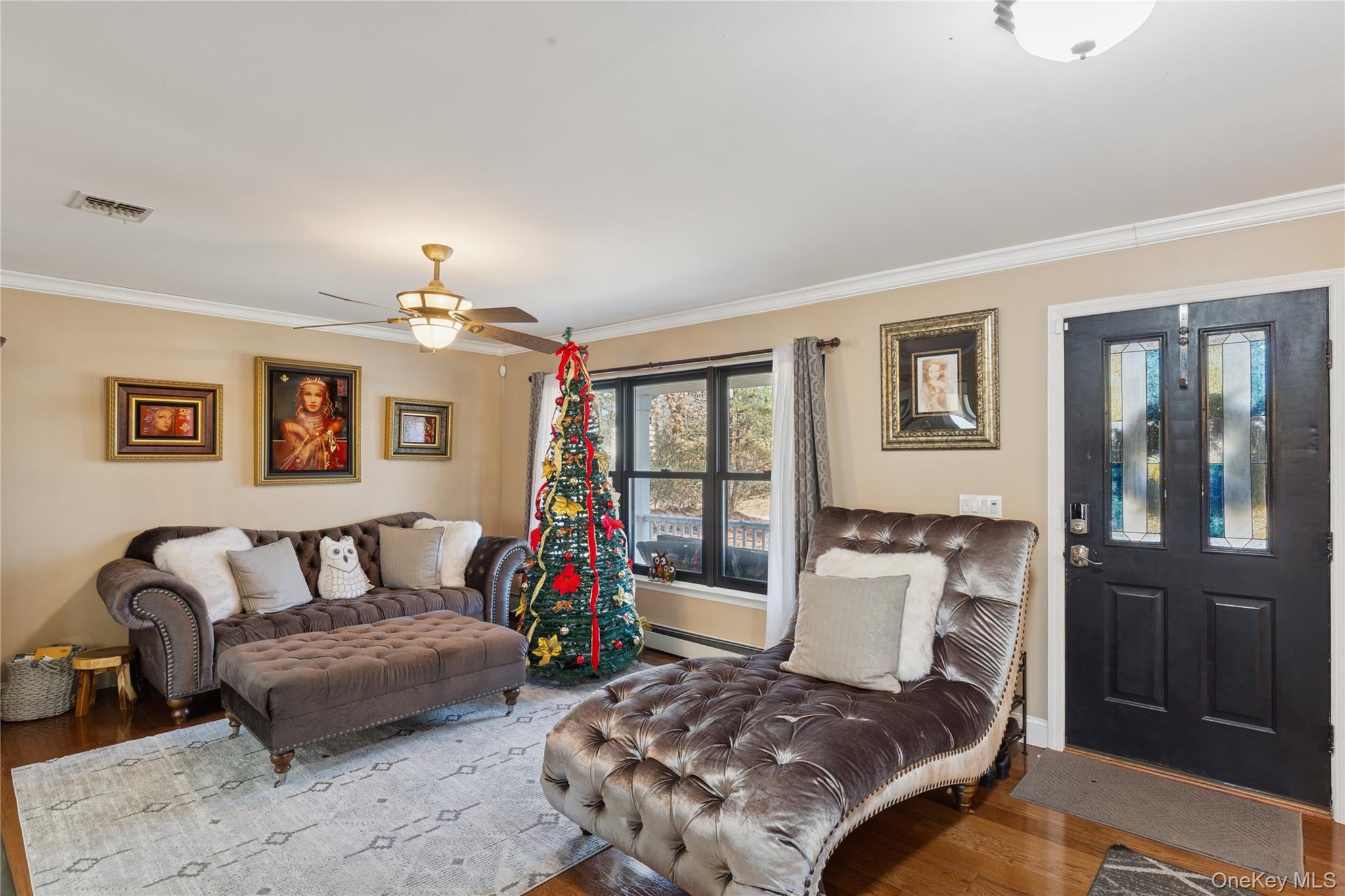 #13 photo, 262 Walker Avenue, 롱 아일랜드 East Patchogue , NY 11772