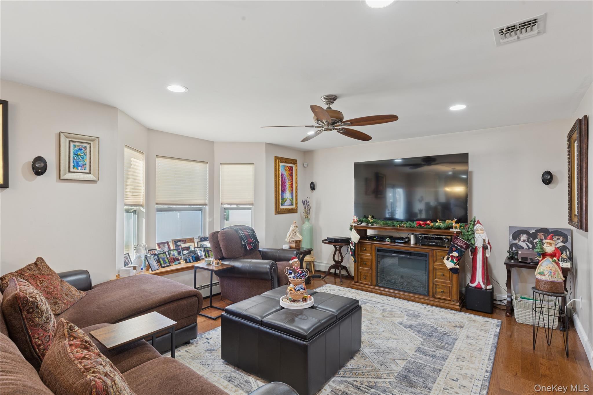 #16 photo, 262 Walker Avenue, 롱 아일랜드 East Patchogue , NY 11772