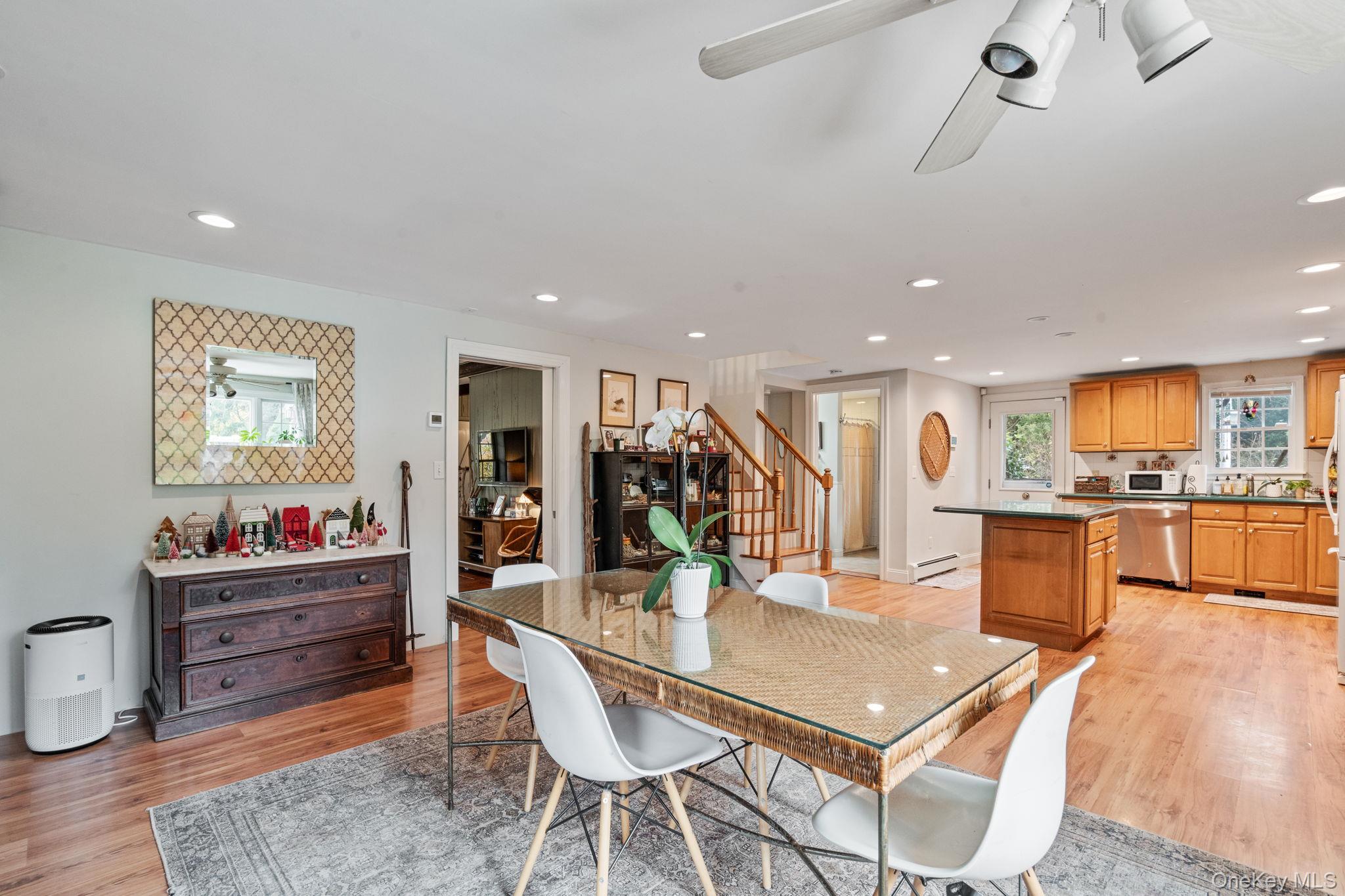 #15 photo, 170 North Country Road, 롱 아일랜드 Miller Place , NY 11764