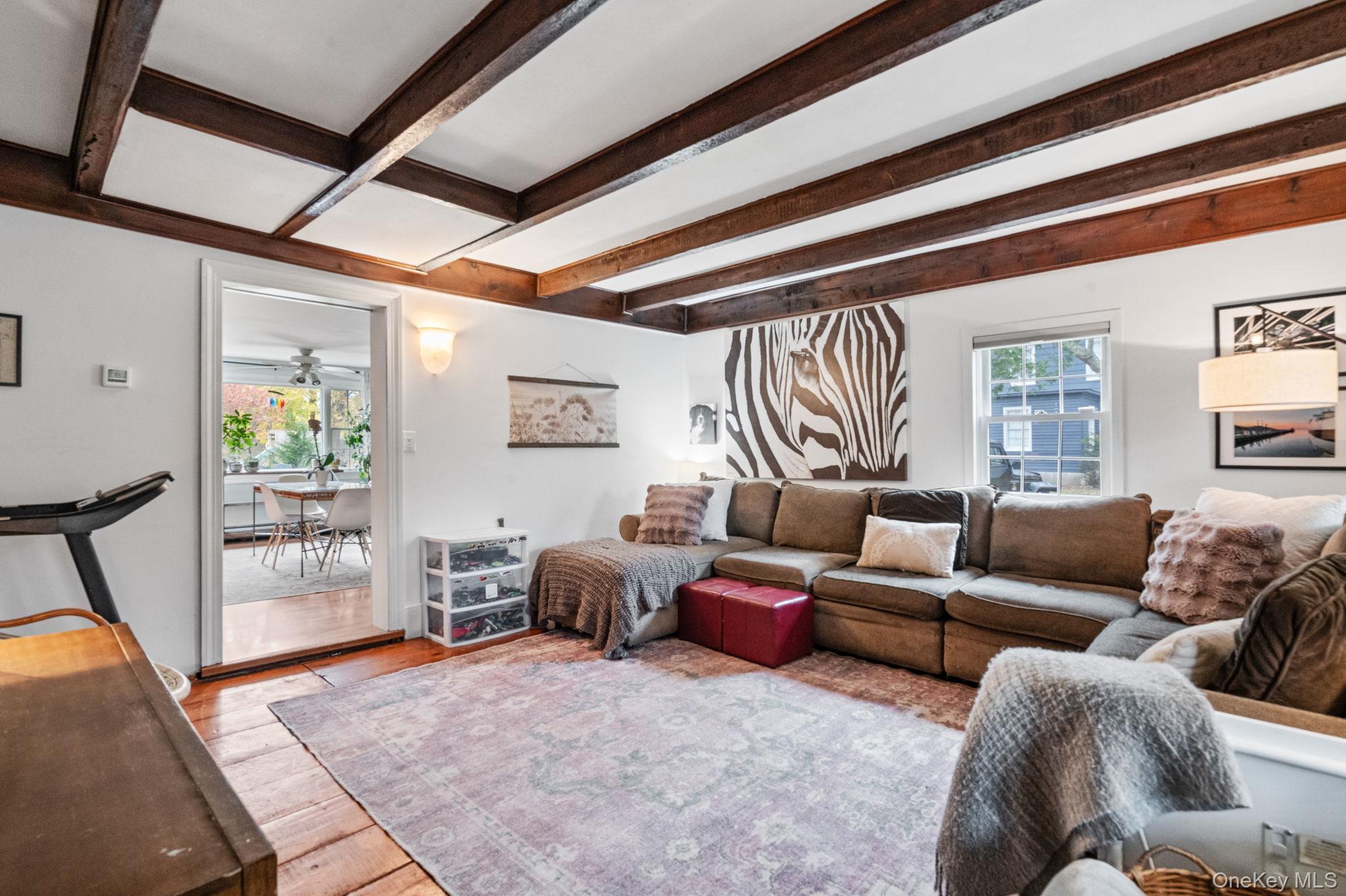 #20 photo, 170 North Country Road, 롱 아일랜드 Miller Place , NY 11764