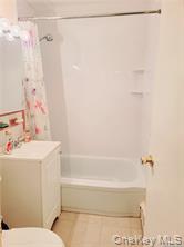 #3 photo, 259 N Newbridge Road, מחוז נסאו Levittown , NY 11756