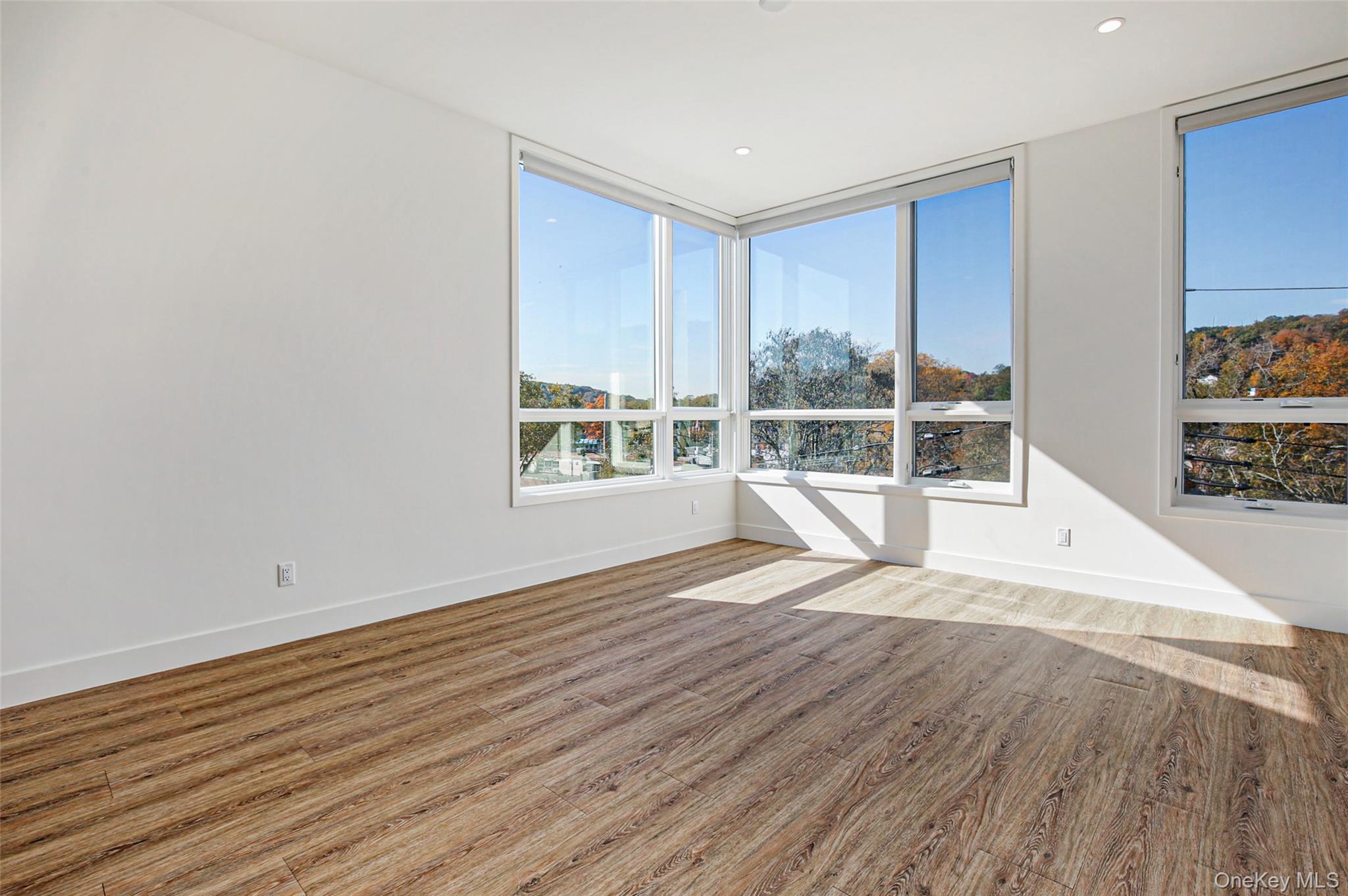 #9 photo, 39 Washington Avenue, Pleasantville , NY 10570