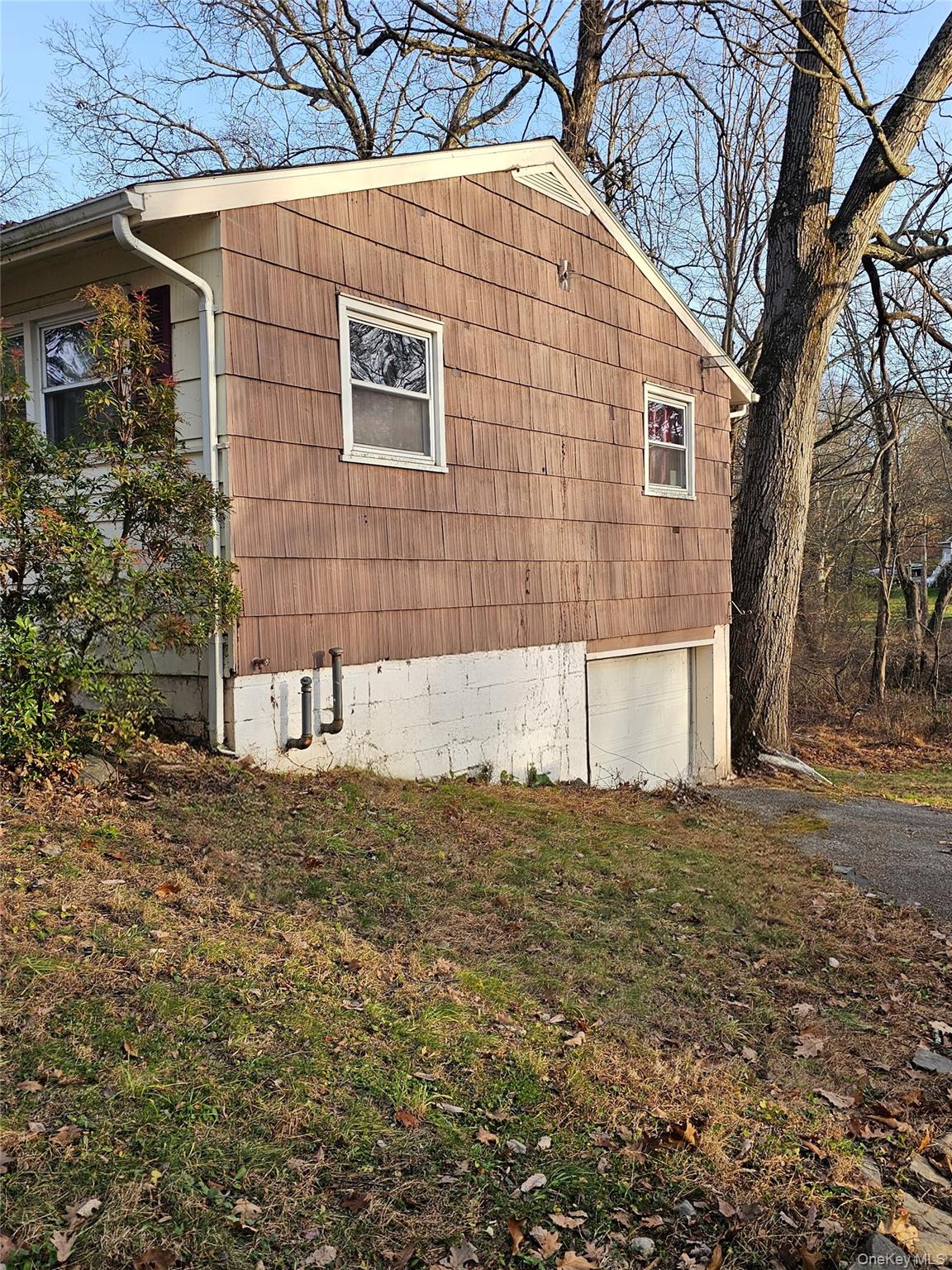 #9 photo, 177 Roosevelt Road, Hyde Park , NY 12538