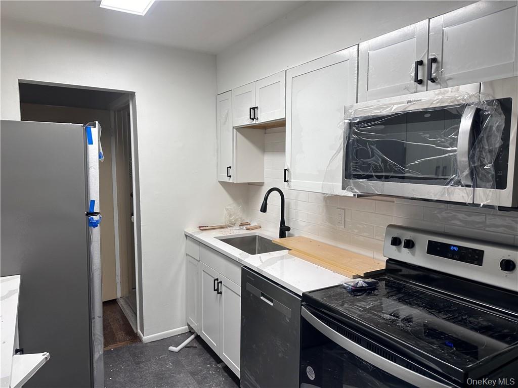 #4 photo, 60 Trafalgar Road, New Windsor , NY 12553