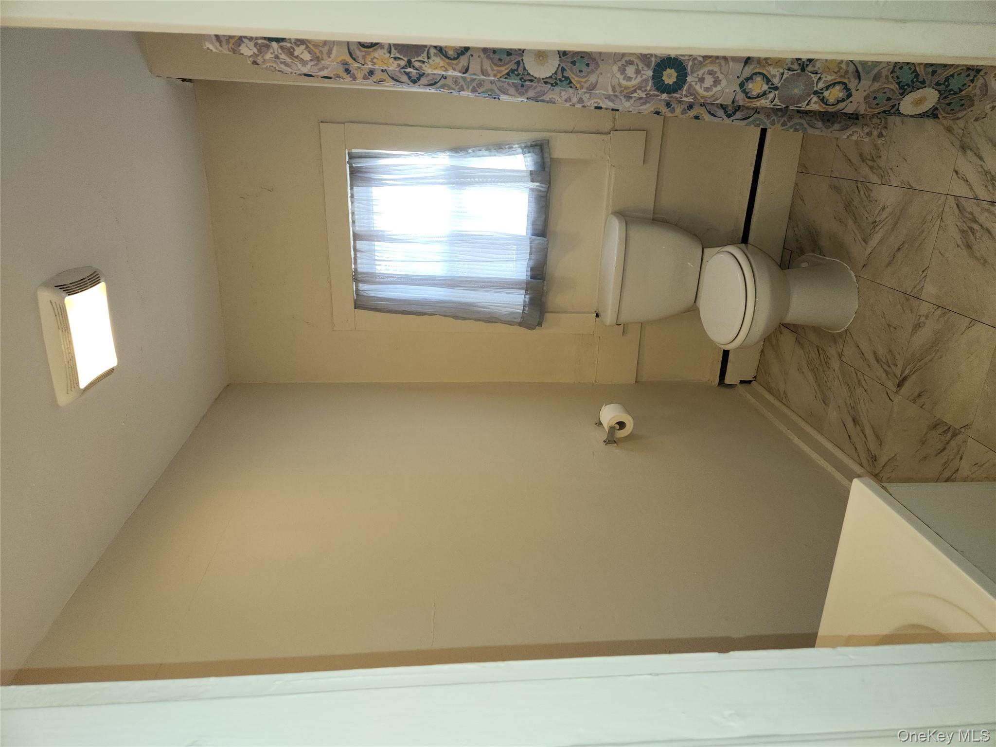 #17 photo, 5635-5639 Route 82, Clinton Corners , NY 12514