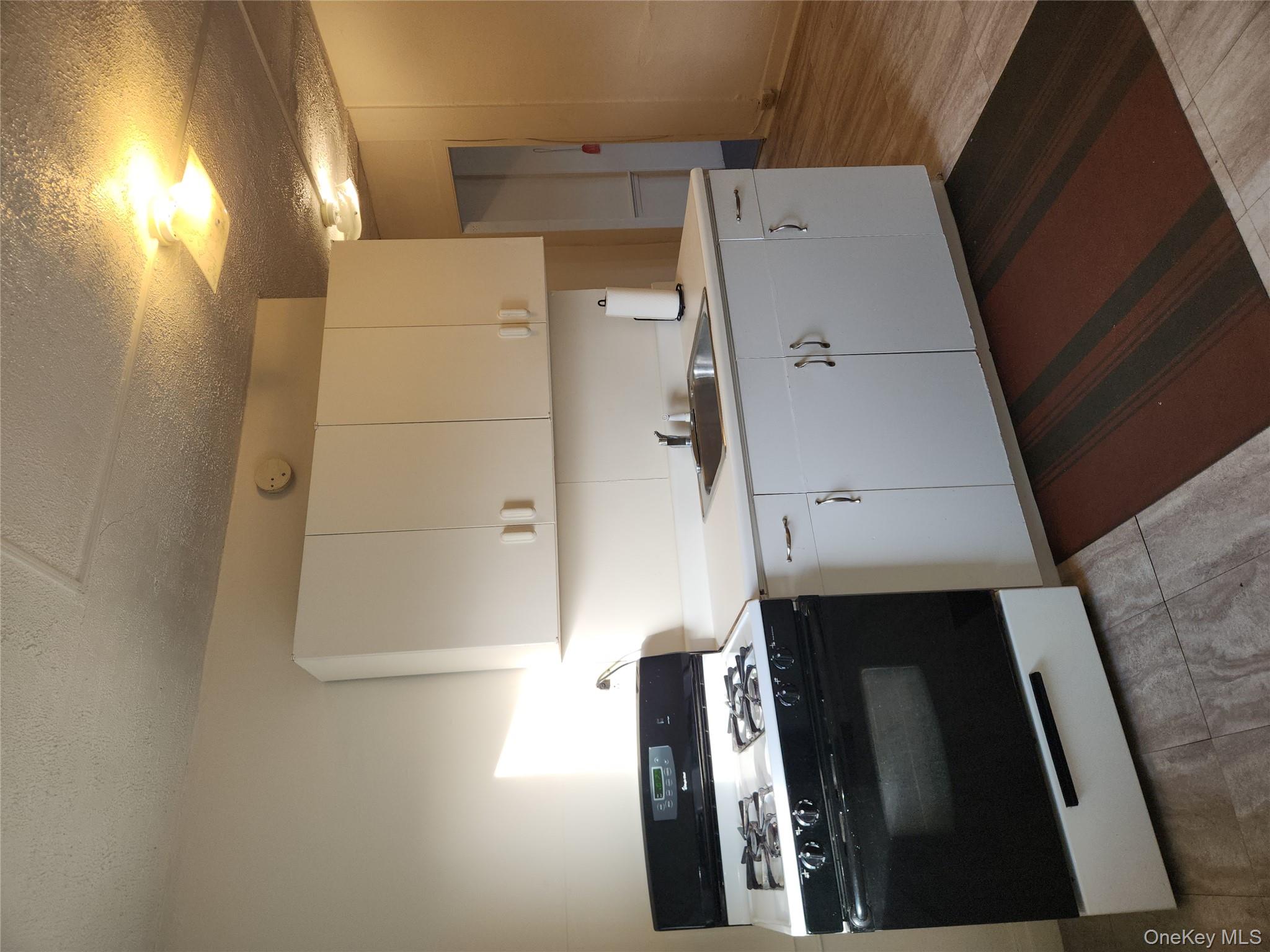 #6 photo, 5635-5639 Route 82, Clinton Corners , NY 12514