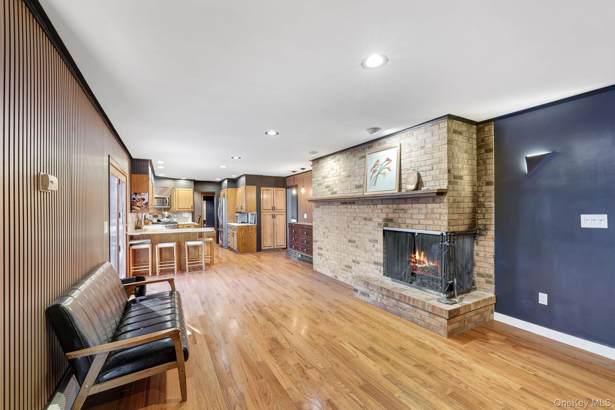 #11 photo, 14 Lincoln Terrace, 纽约州 Middletown , NY 10940