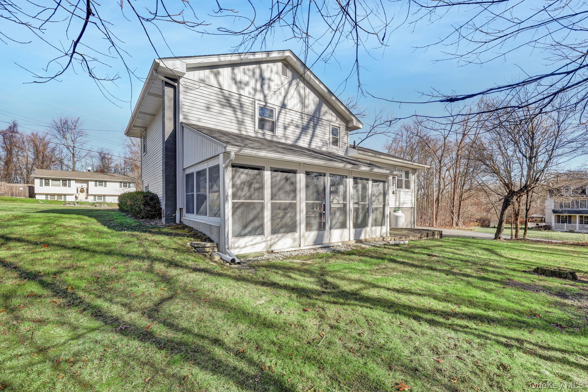 #11 photo, 21 California Drive, 纽约州 Middletown , NY 10940