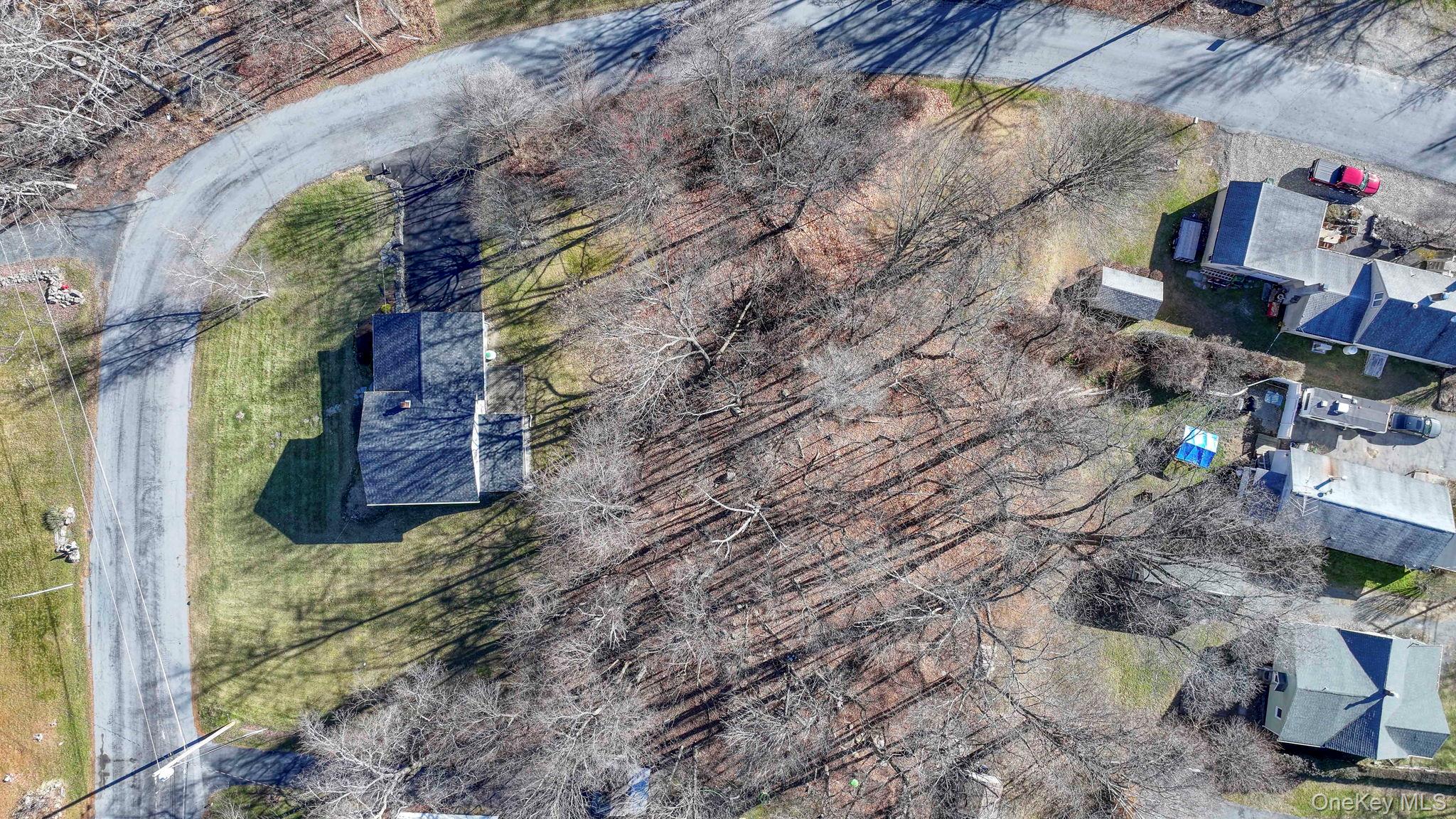 #6 photo, 21 California Drive, 纽约州 Middletown , NY 10940