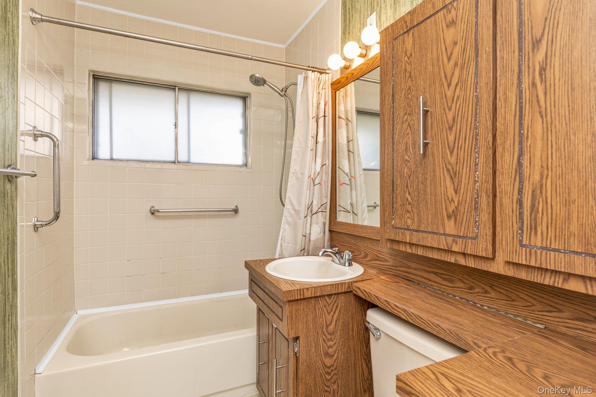 #11 photo, 25 March Lane, Westbury , NY 11590