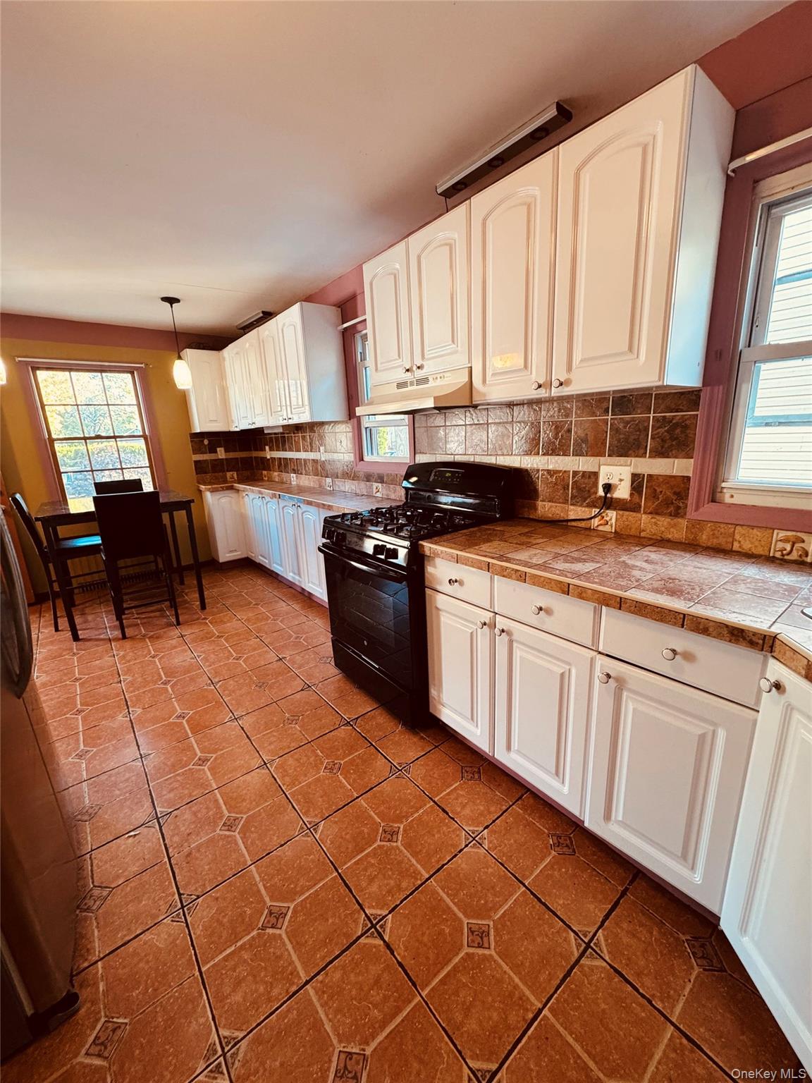 #2 photo, 1074 Harrison Street, Uniondale , NY 11553