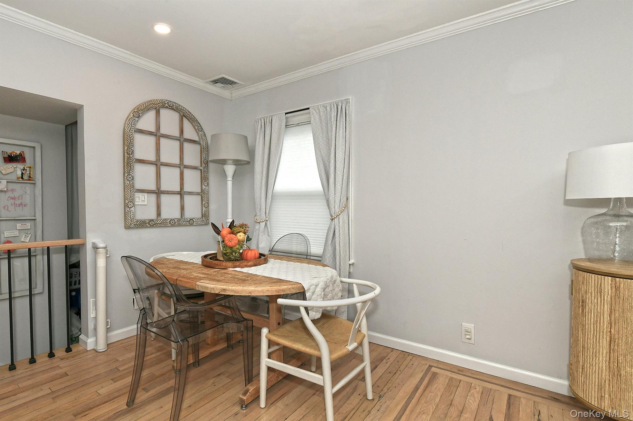 #12 photo, 2704 Beach Drive, Merrick , NY 11566