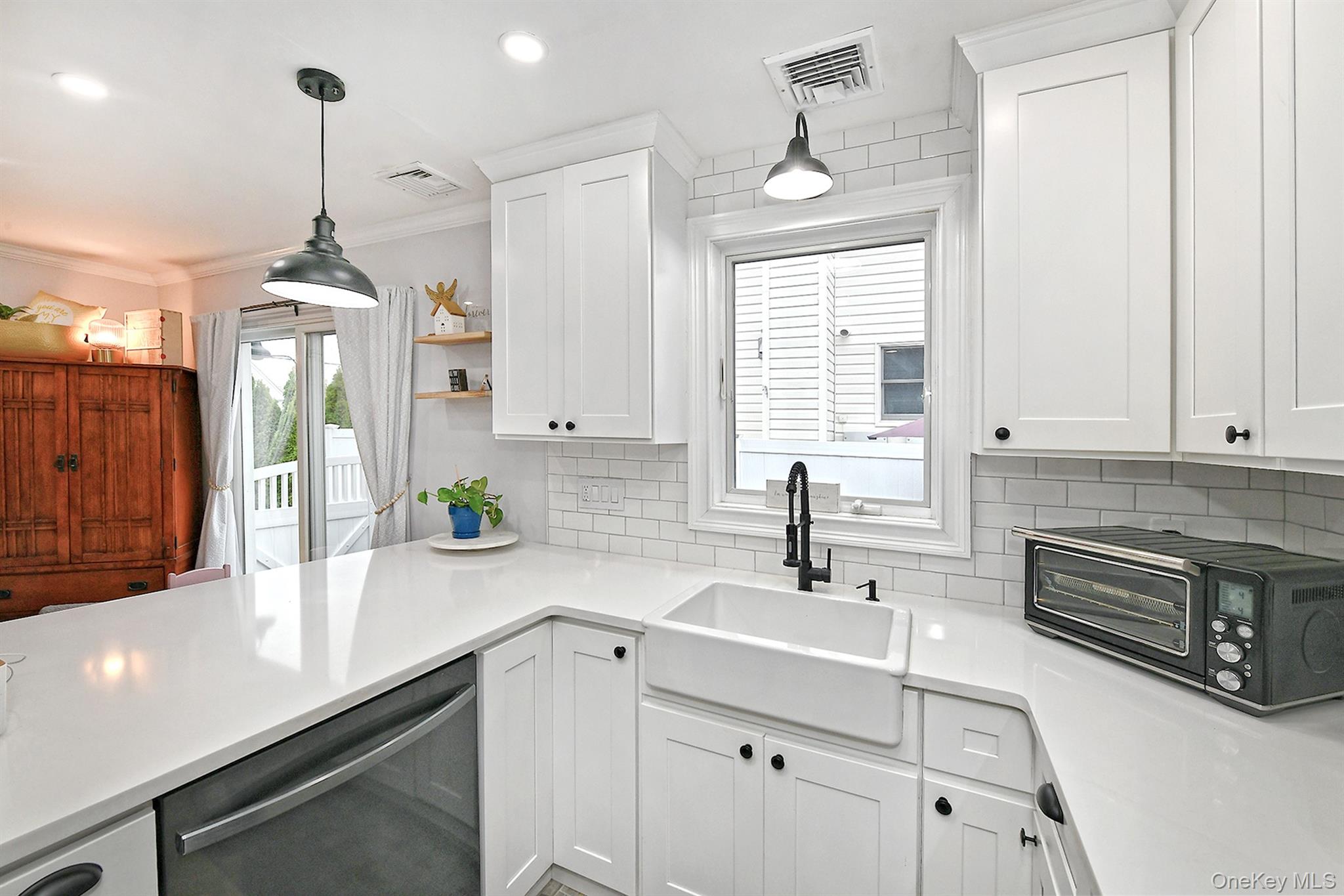 #15 photo, 2704 Beach Drive, Merrick , NY 11566