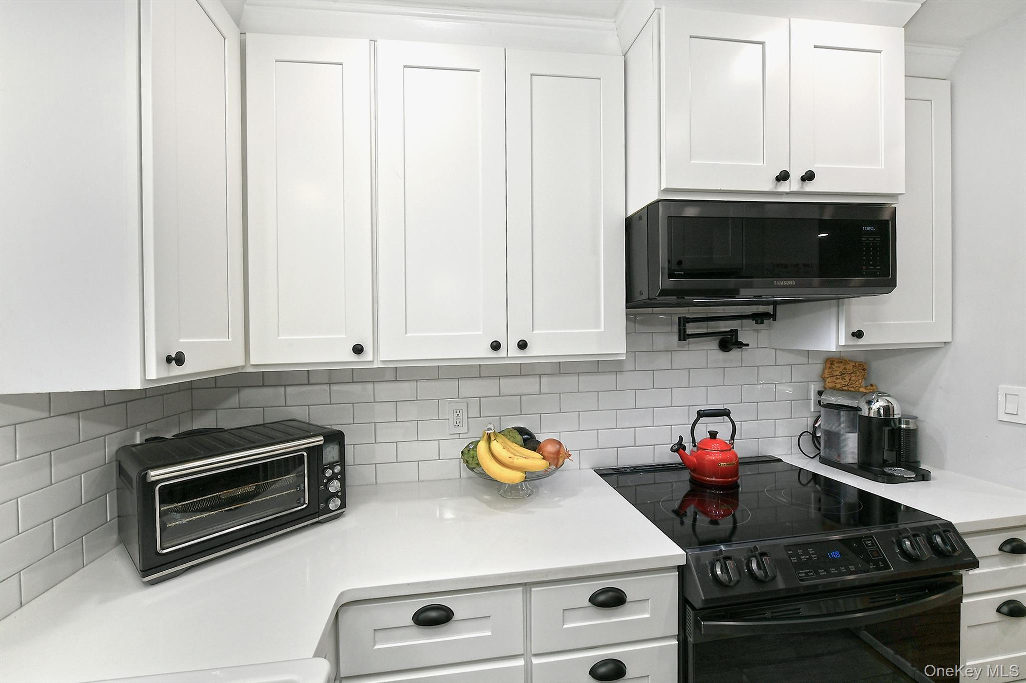 #18 photo, 2704 Beach Drive, Merrick , NY 11566