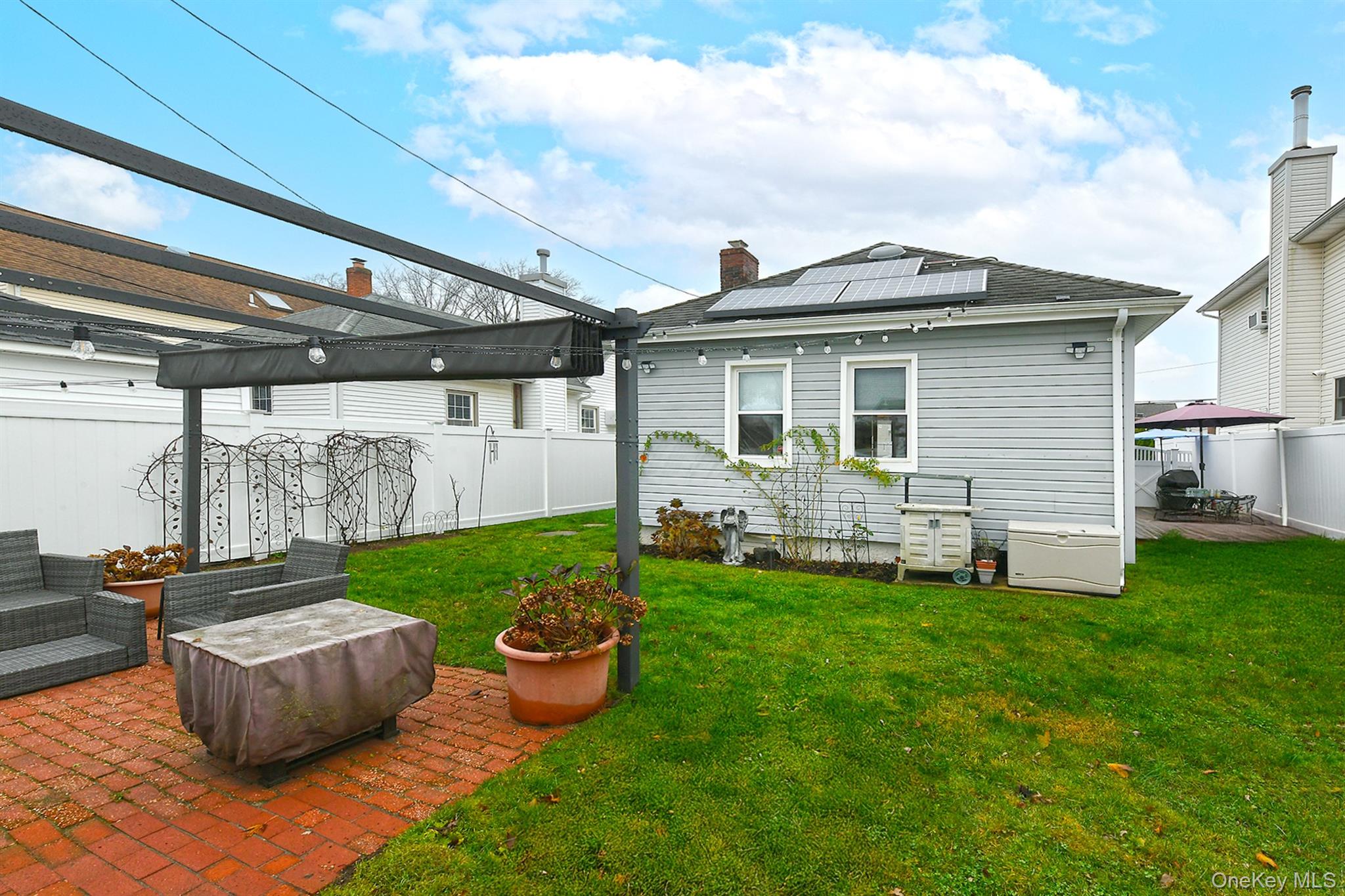 #7 photo, 2704 Beach Drive, Merrick , NY 11566