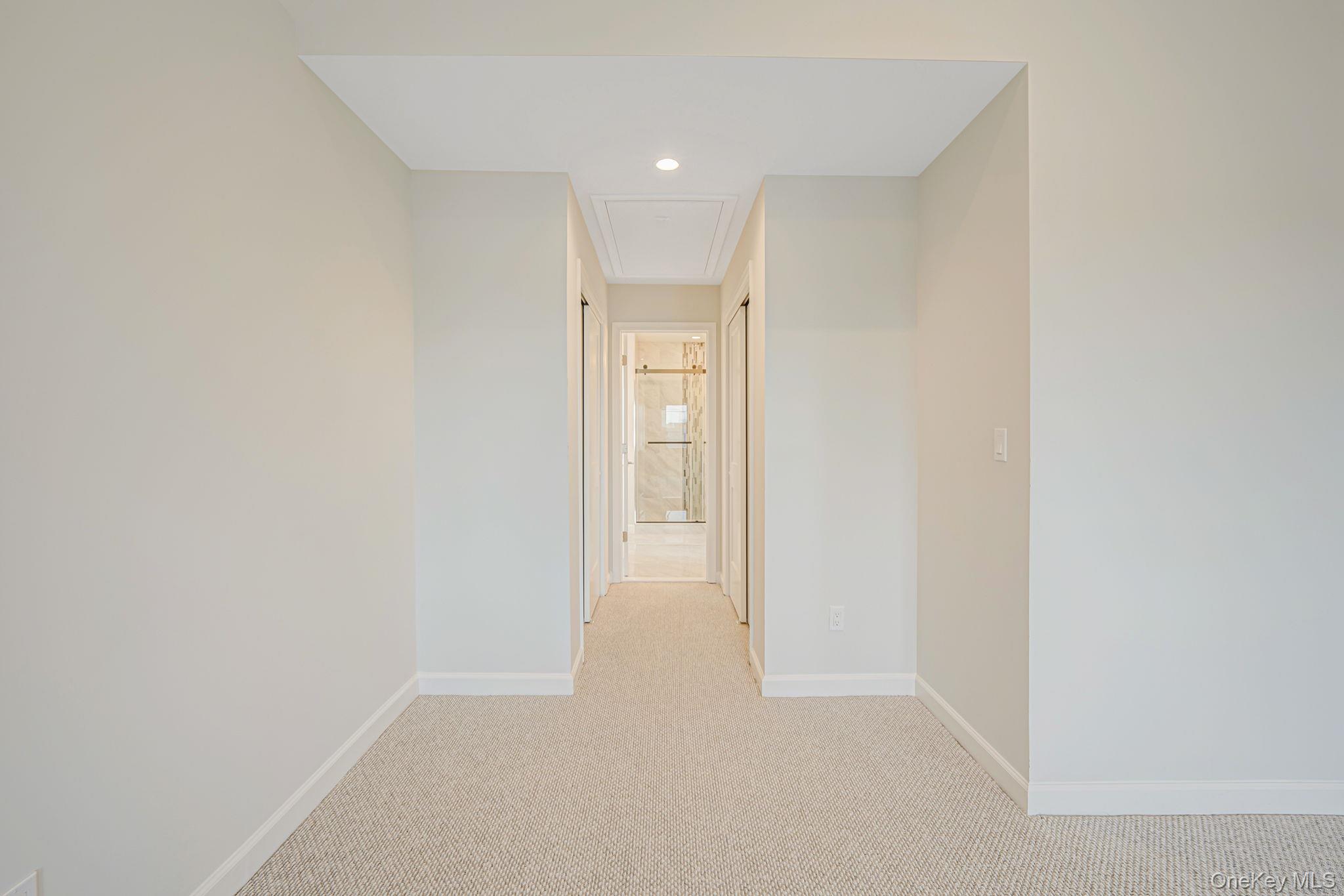 #11 photo, 115 Riviera Parkway, Lindenhurst , NY 11757