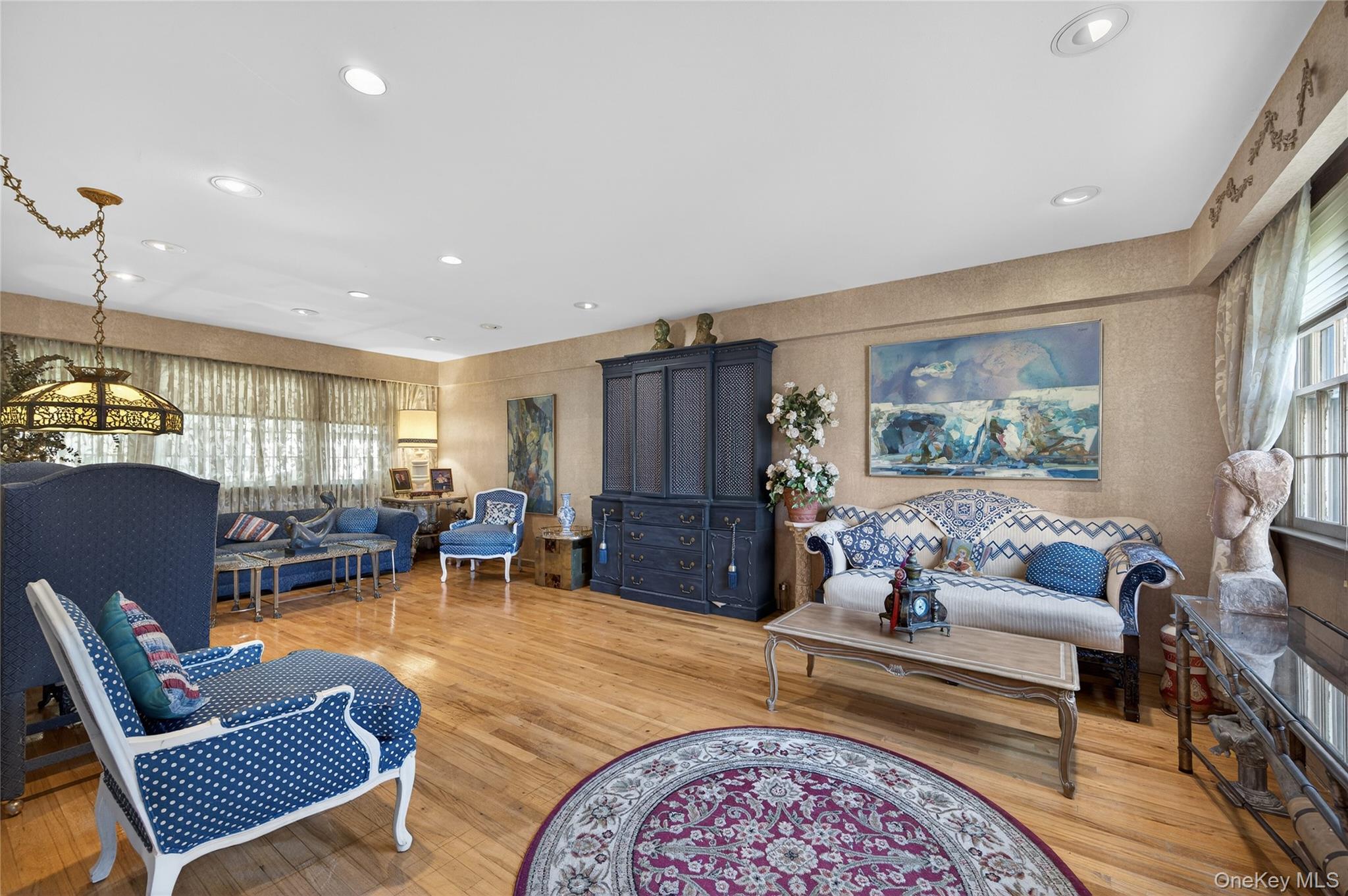 #4 photo, 300 Circle Road, ناسو Muttontown , NY 11791