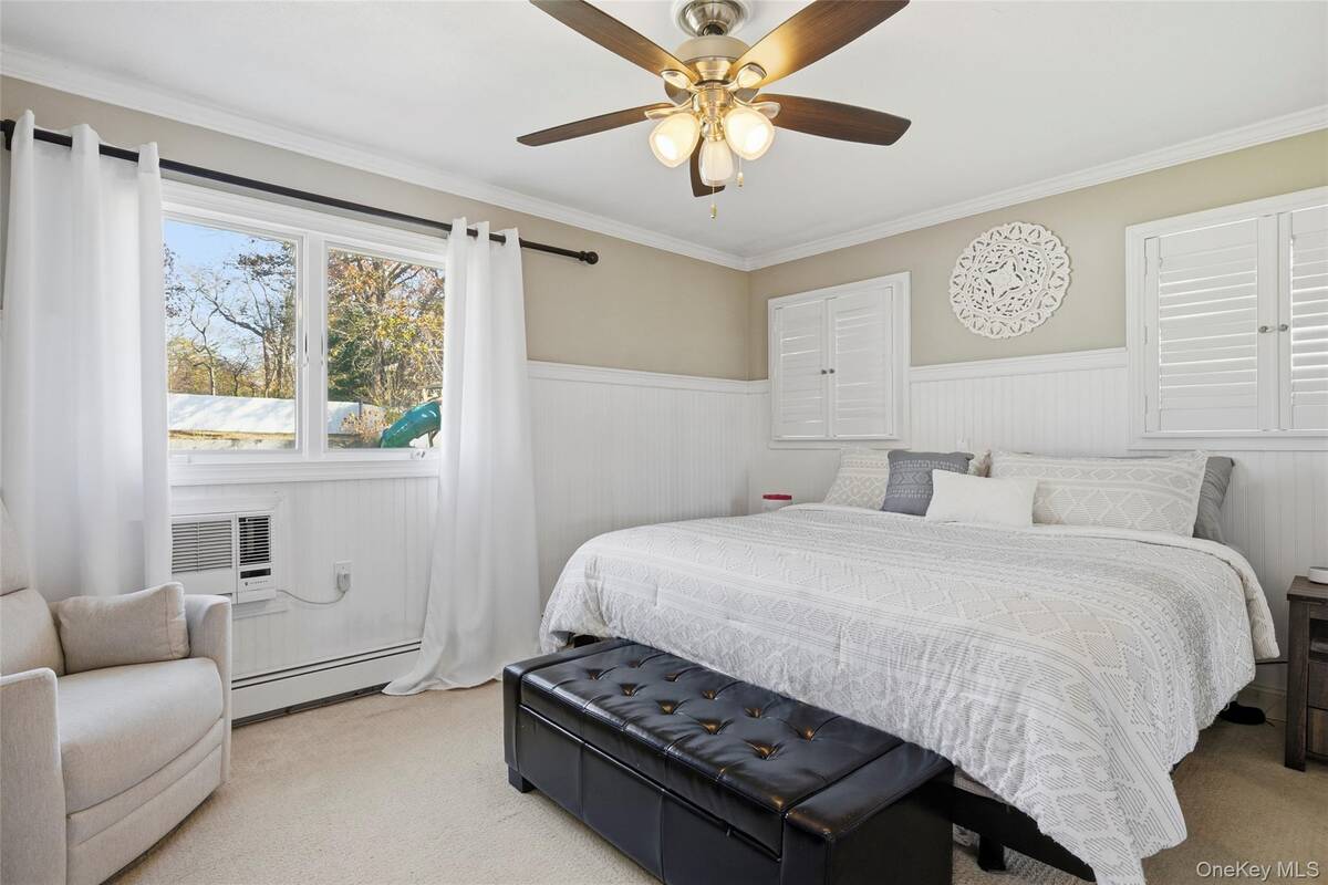 #12 photo, 33 Urban Drive, Selden , NY 11784