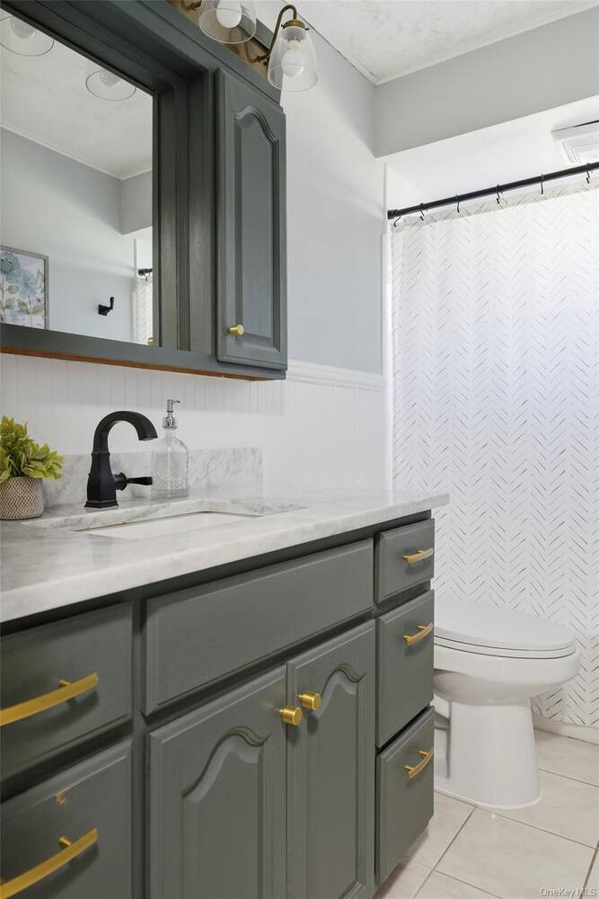 #20 photo, 33 Urban Drive, Selden , NY 11784