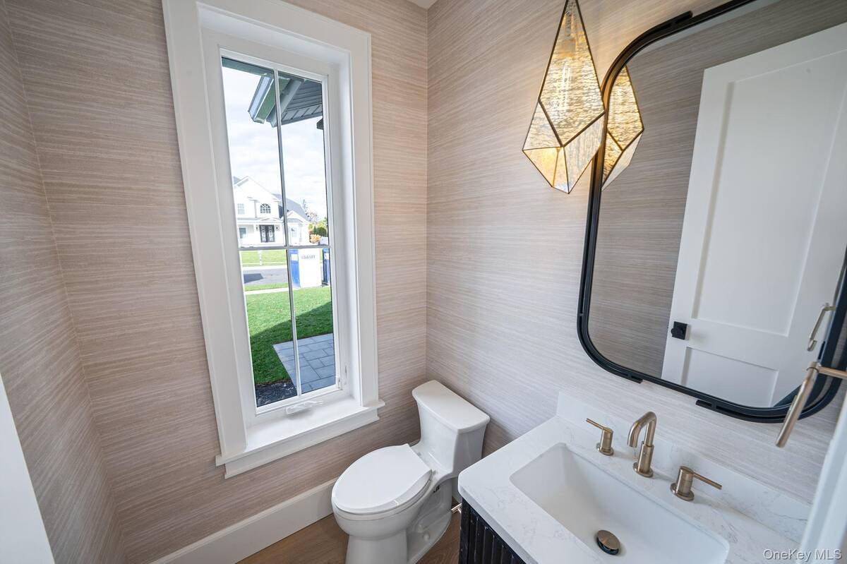 #22 photo, 4 Blackwell Court, 롱 아일랜드 Nesconset , NY 11767