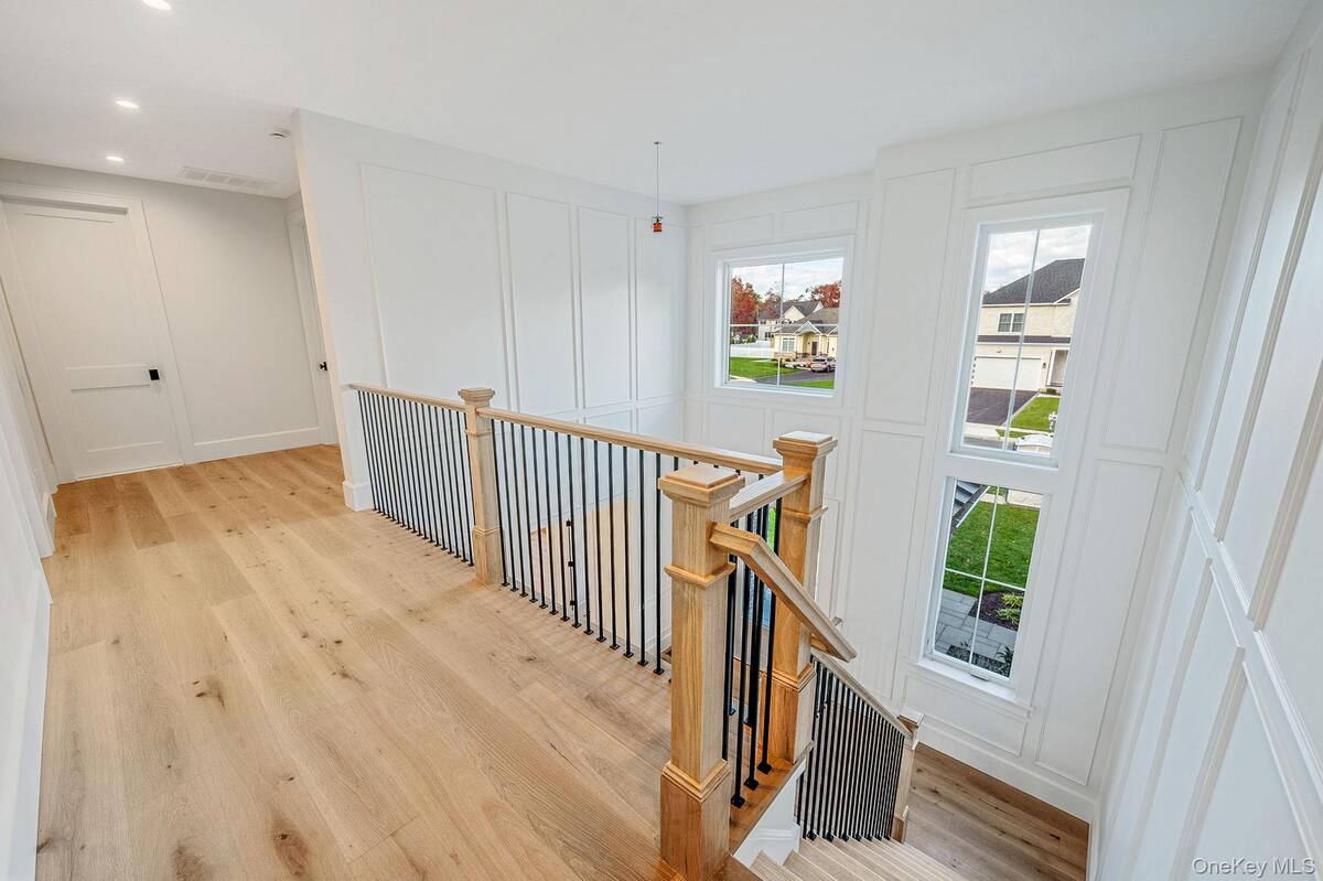 #24 photo, 4 Blackwell Court, 롱 아일랜드 Nesconset , NY 11767