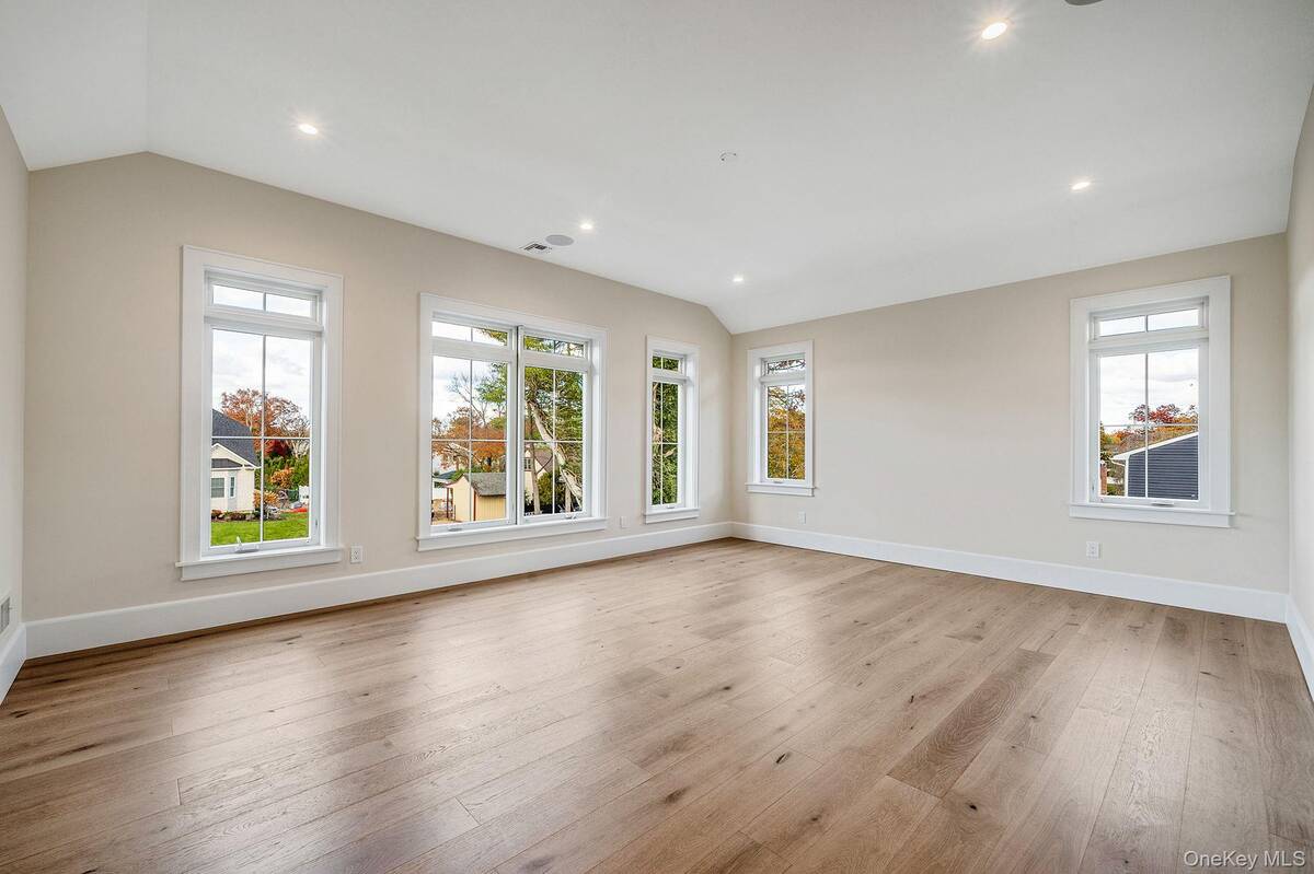 #26 photo, 4 Blackwell Court, 롱 아일랜드 Nesconset , NY 11767