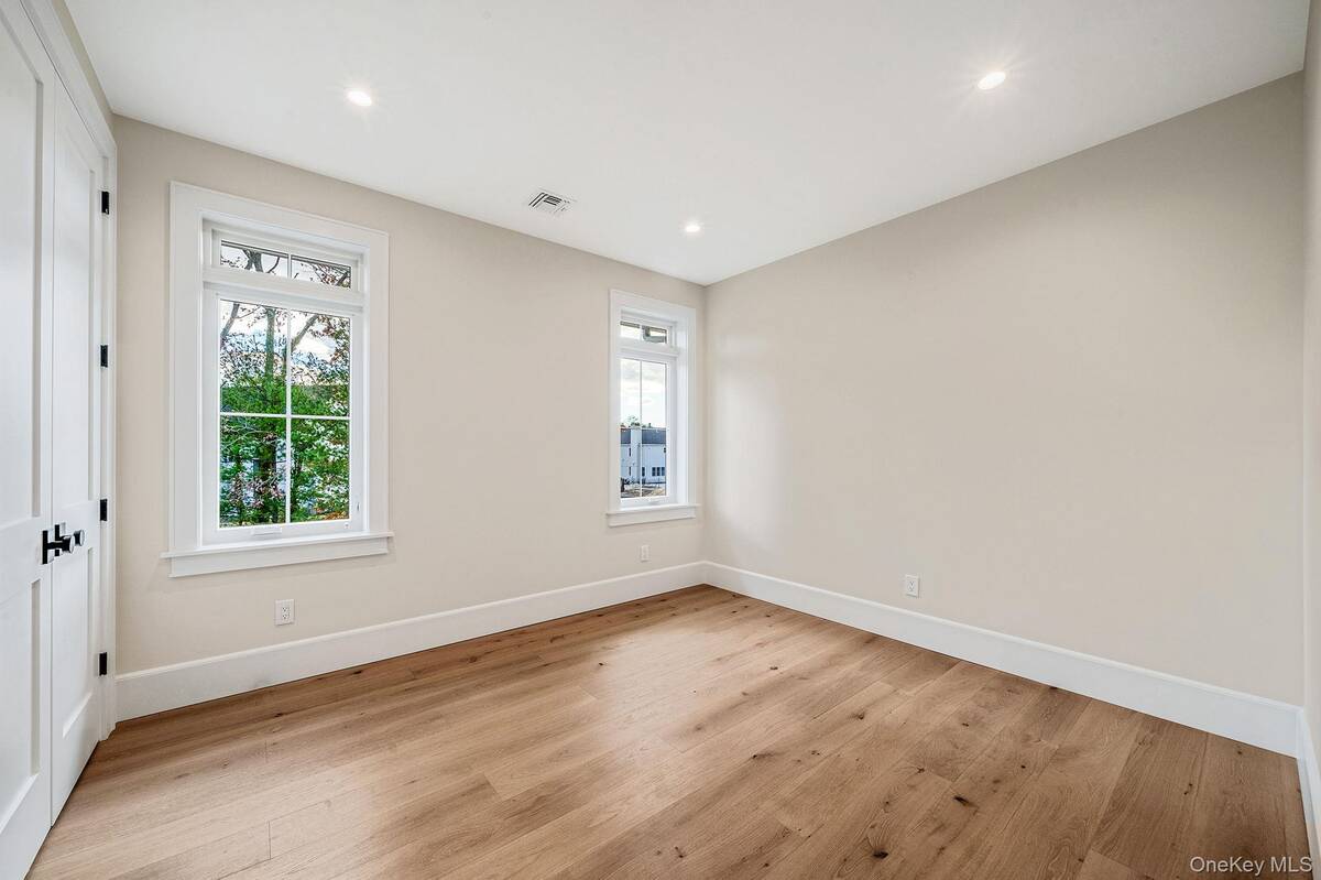 #32 photo, 4 Blackwell Court, 롱 아일랜드 Nesconset , NY 11767