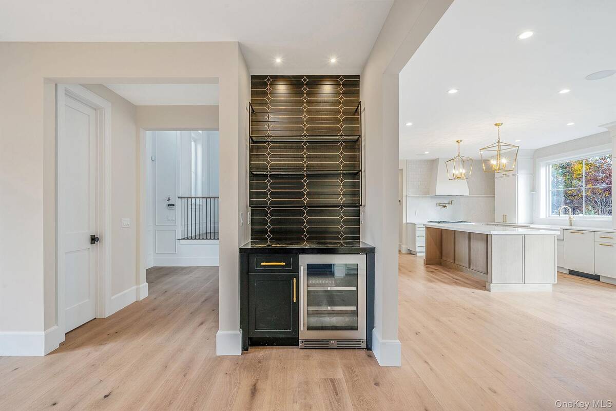 #9 photo, 4 Blackwell Court, 롱 아일랜드 Nesconset , NY 11767