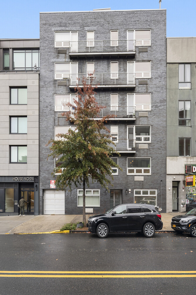 #7 photo, 129 METROPOLITAN Avenue, Williamsburg , NY 11211