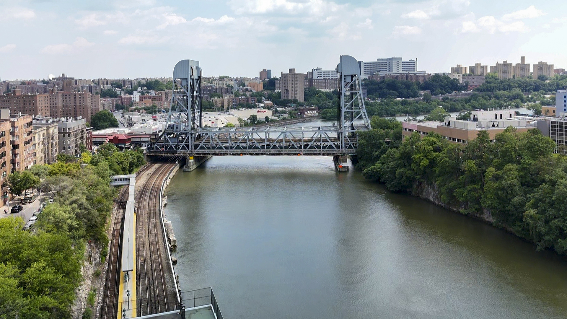 #15 photo, Bronx, ब्रोंक्स Marble Hill , NY 10463