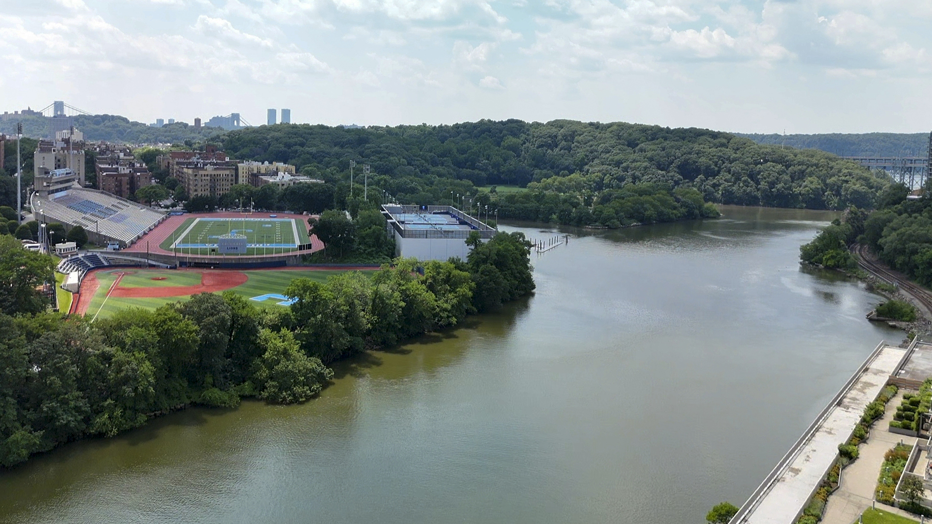 #17 photo, Bronx, ब्रोंक्स Marble Hill , NY 10463