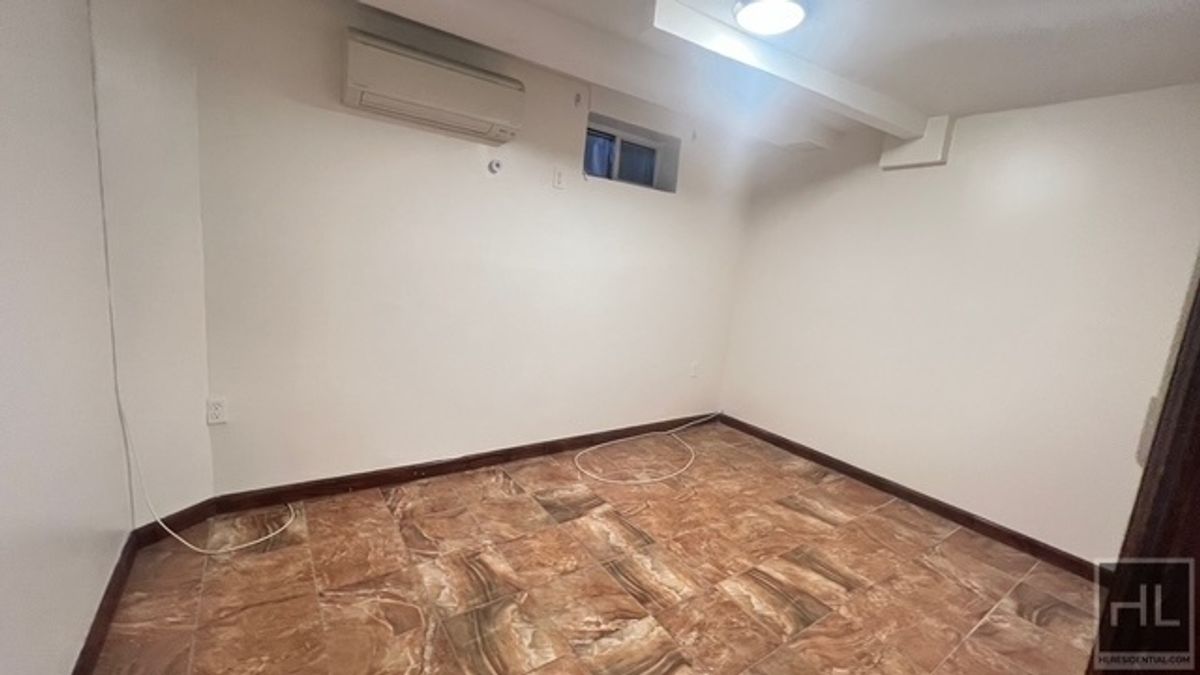 #8 photo, 720 E 39th Street, East Flatbush , NY 11203