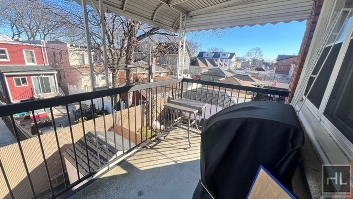 #12 photo, 2121 Kimball Street, Marine Park , NY 11234