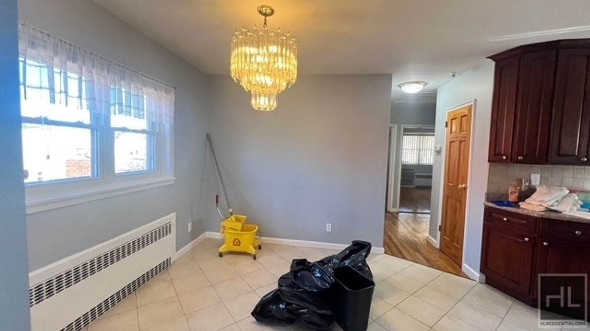 #7 photo, 2121 Kimball Street, Marine Park , NY 11234