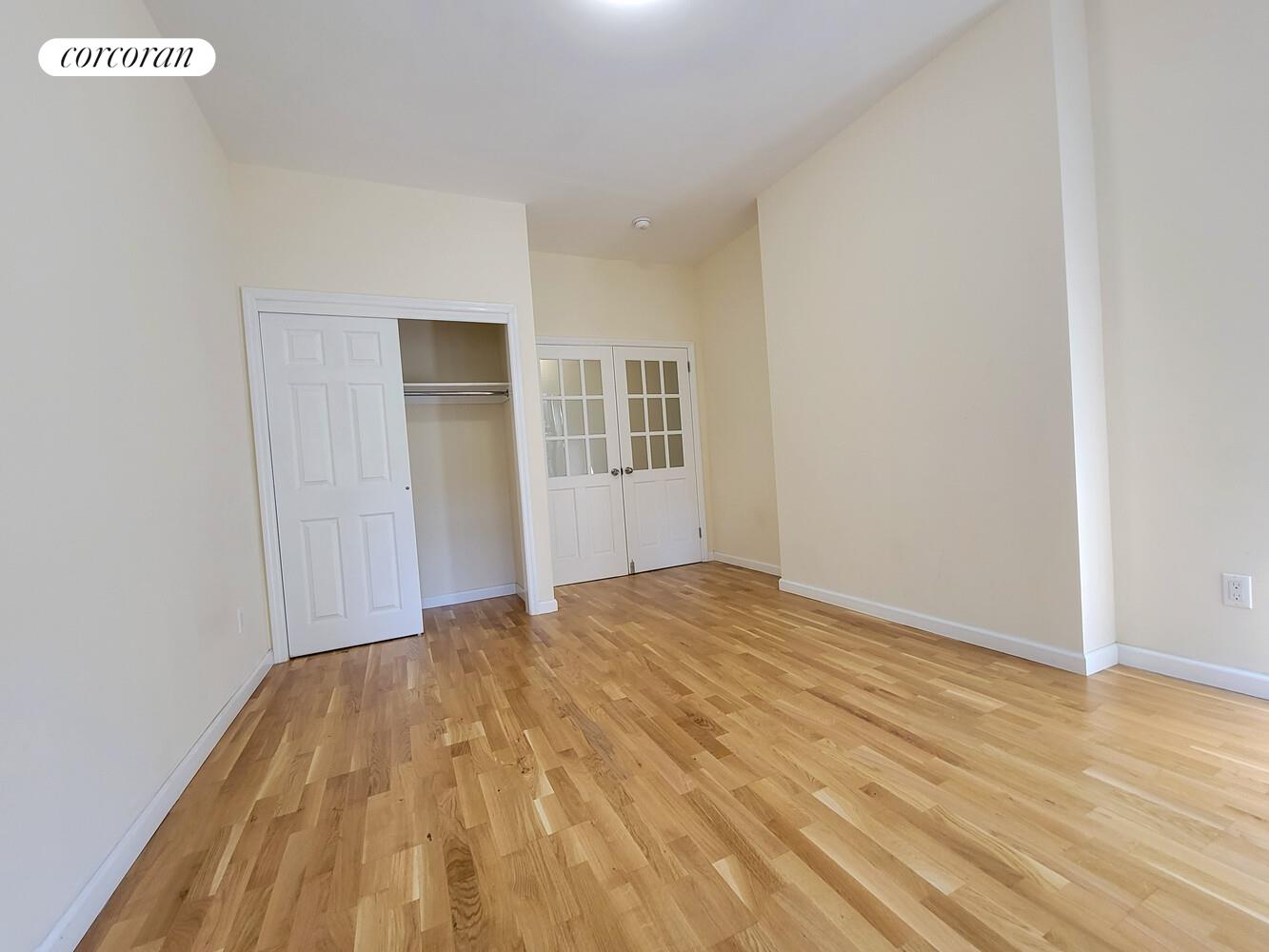 #2 photo, New York City, Turtle Bay , NY 10022