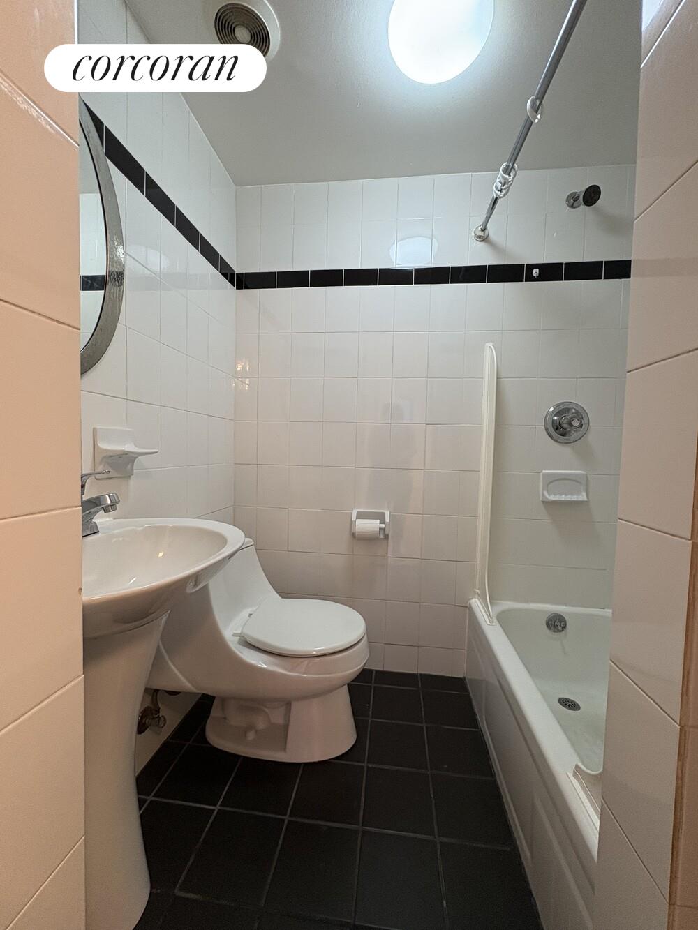 #6 photo, Ridgewood, Ridgewood , NY 11385