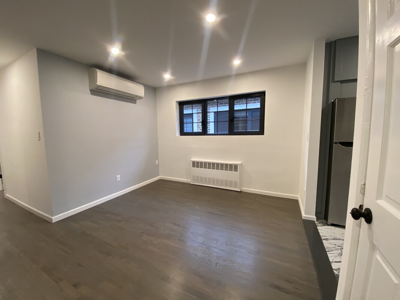 #12 photo, Middle Village, Middle Village , NY 11379