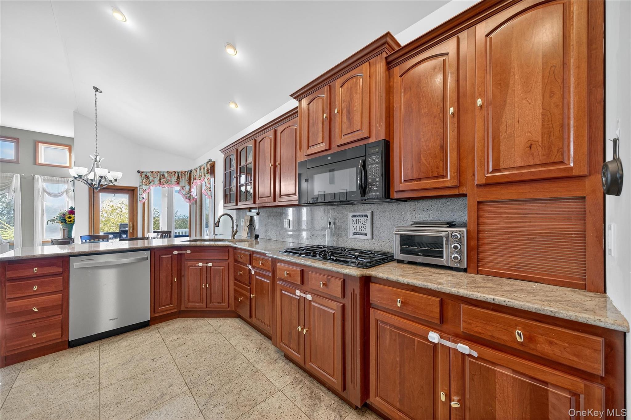 #16 photo, 30 Heather Court, 纽约州 Middletown , NY 10941