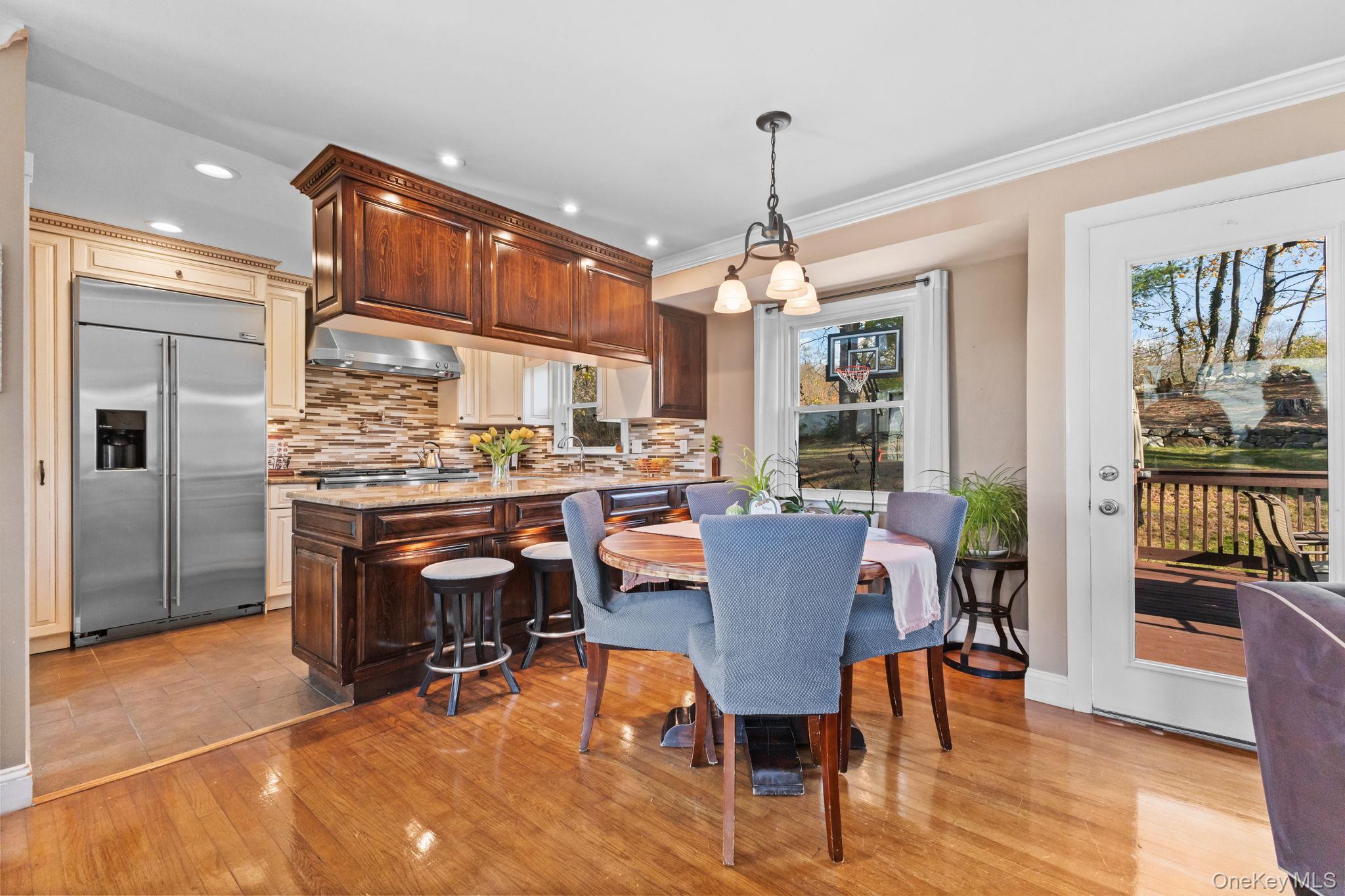 #10 photo, 20 Wolf Road, 纽约州 Croton-on-Hudson , NY 10520